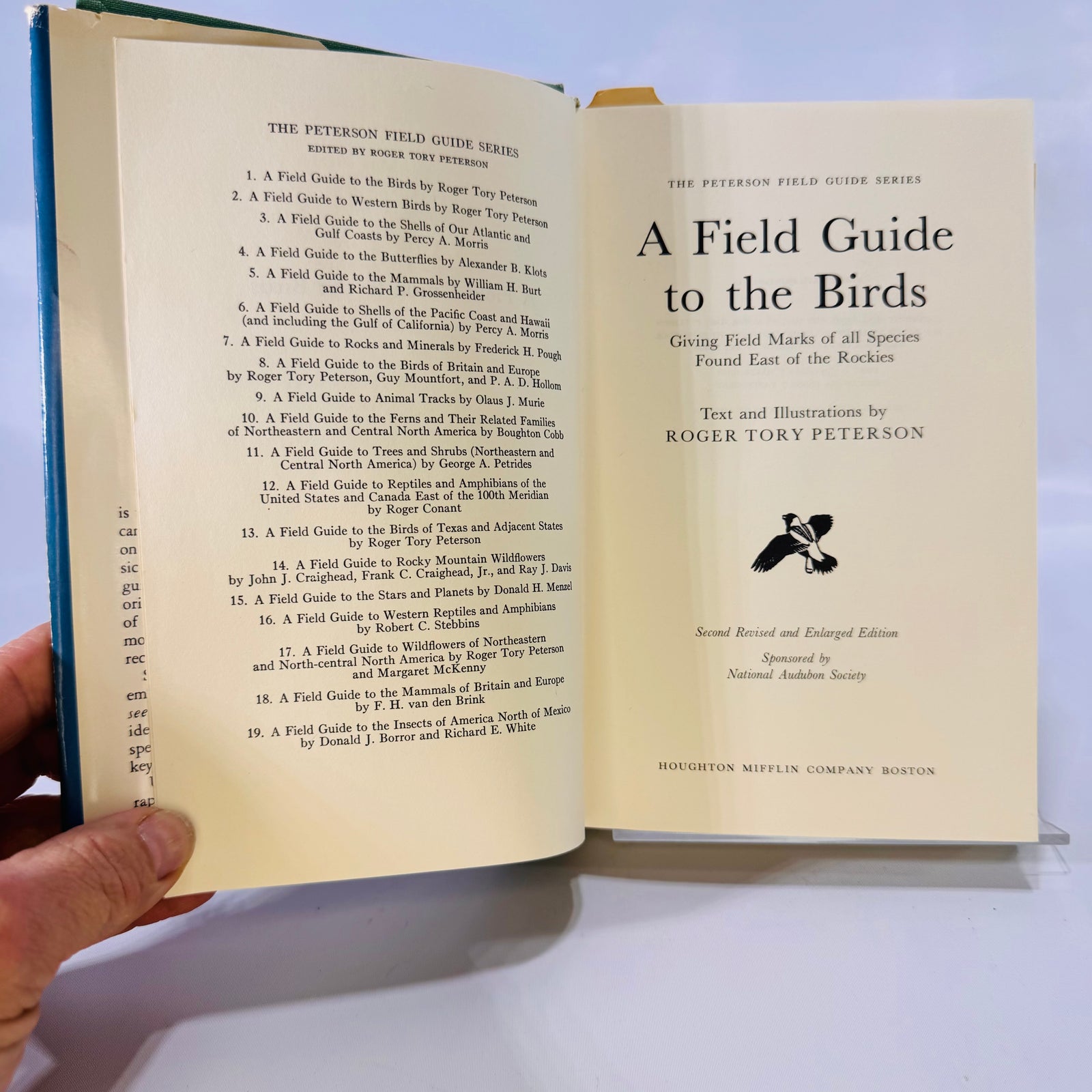 A Field Guide to the Birds Eastern Land and Water Birds by Roger Peterson 1947 Part of the Peterson Guide Series Houghton Miffin Company