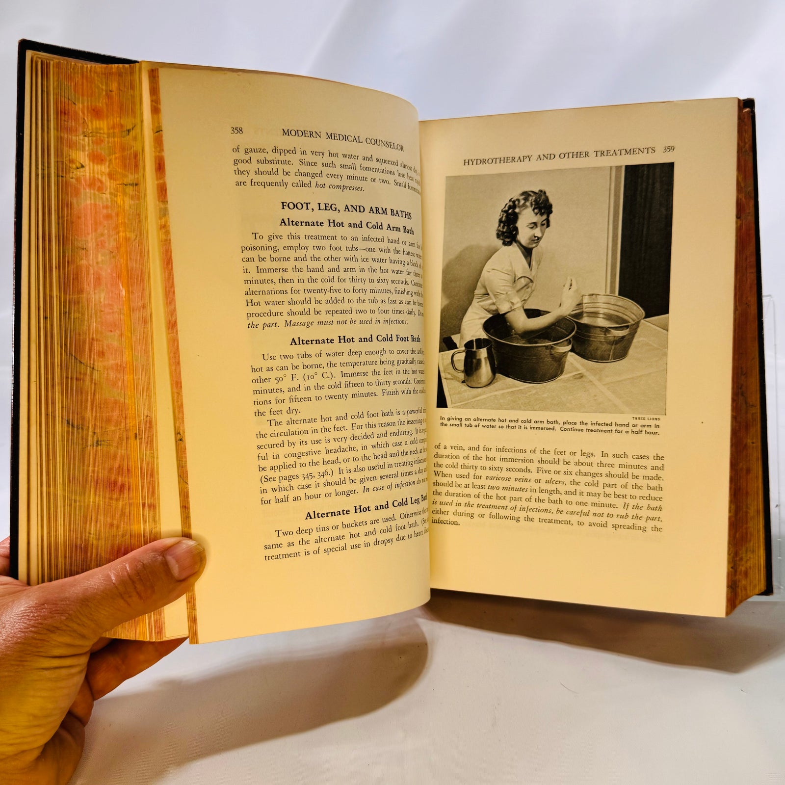 The New Modern Medical Counselor A Practical Guide to Health by Hurbert O. Swartout M.D. 1951 Review and Herald Publishing