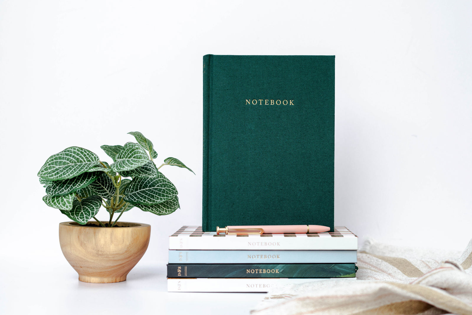 Blank Lined Journal: Emerald Garden Party Checkers June Watercolors Desert Sand| Vintage-Inspired Notebook