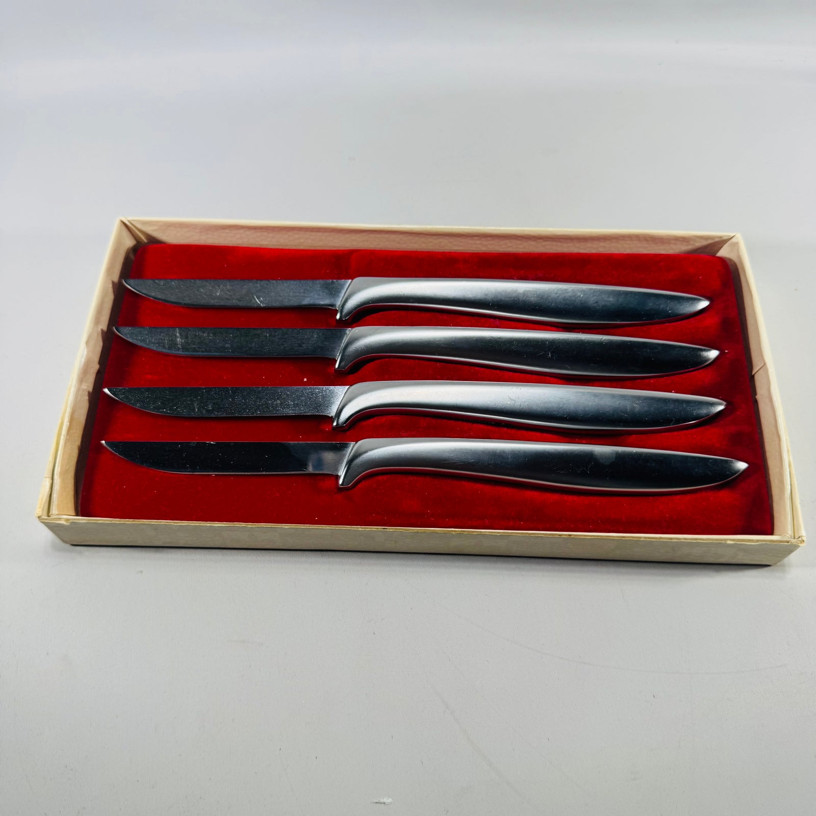 Vintage Gerber Miming Steak Knife Set of 4 Mid Century Modern Cutlery in Original Red Velvet Box
