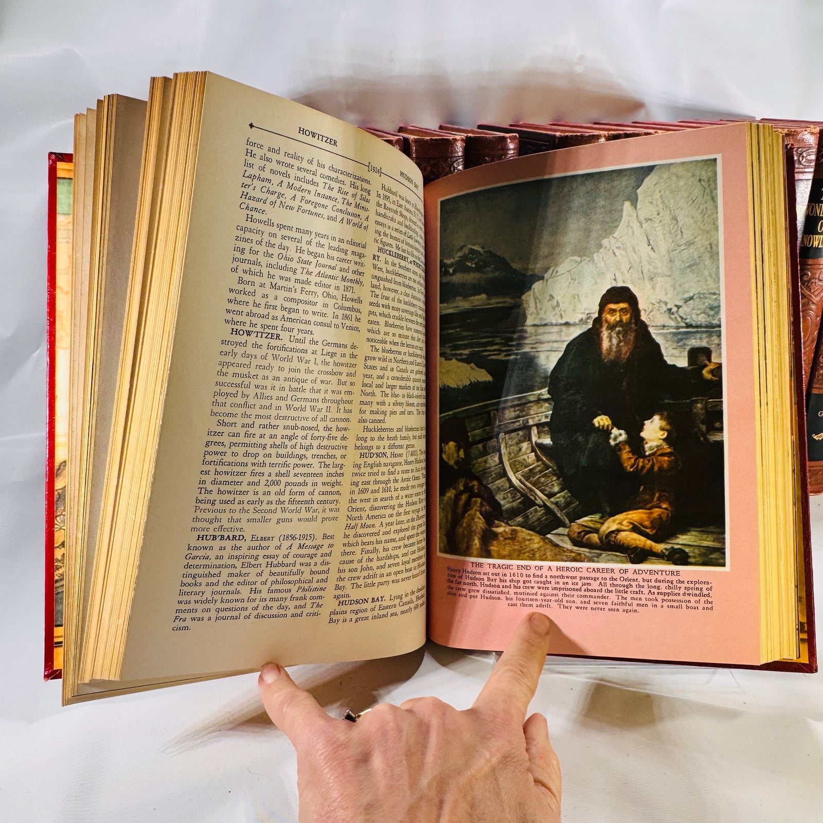 The Wonderland of Knowledge Pictorial Encyclopedia Set 1956 14 Volumes Wonderland of Knowledge Corp.