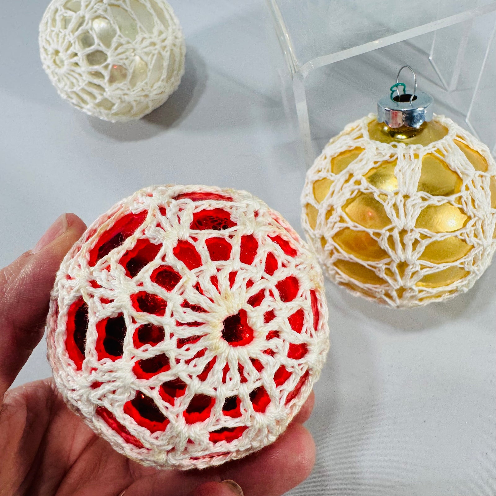 Vintage Crochet Ornaments Set – Handmade Christmas Decor, 1970s–1980s