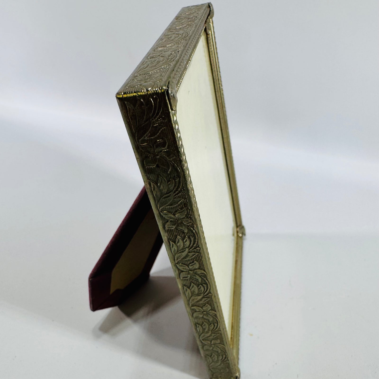 Vintage METAL Photo Frame – NOS, Unused, Original Price Tag, 5x4