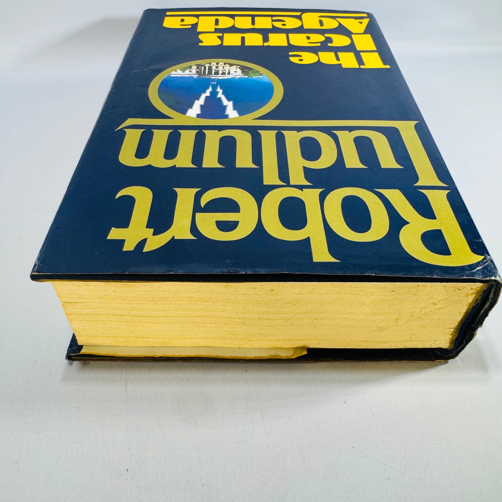 The Icarus Agenda by Robert Ludlum — 1988 Hardcover with Dust Jacket