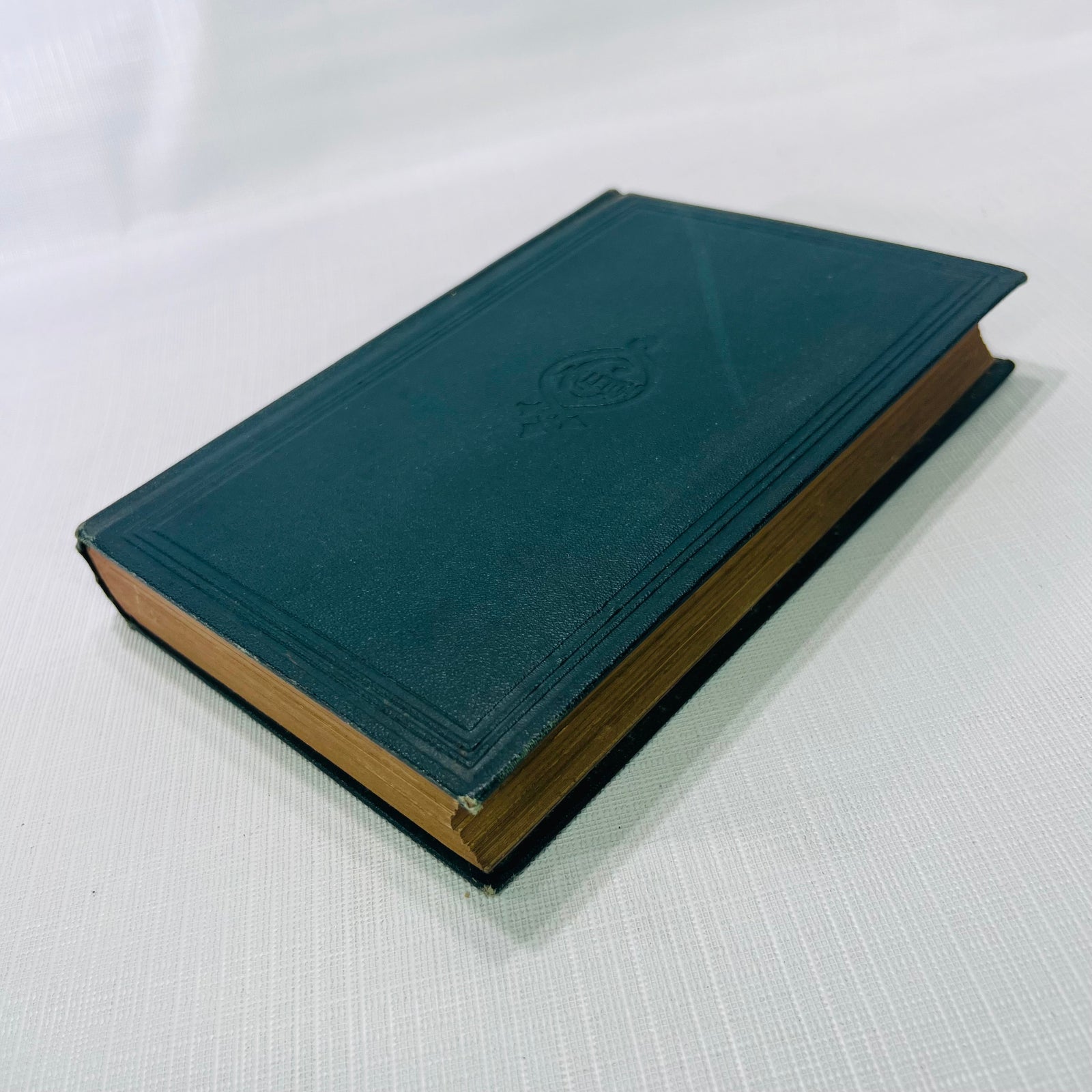 Thoughts on Men and Things by Angelina Gushington 1922 C.W. Carleton & Co Publishers