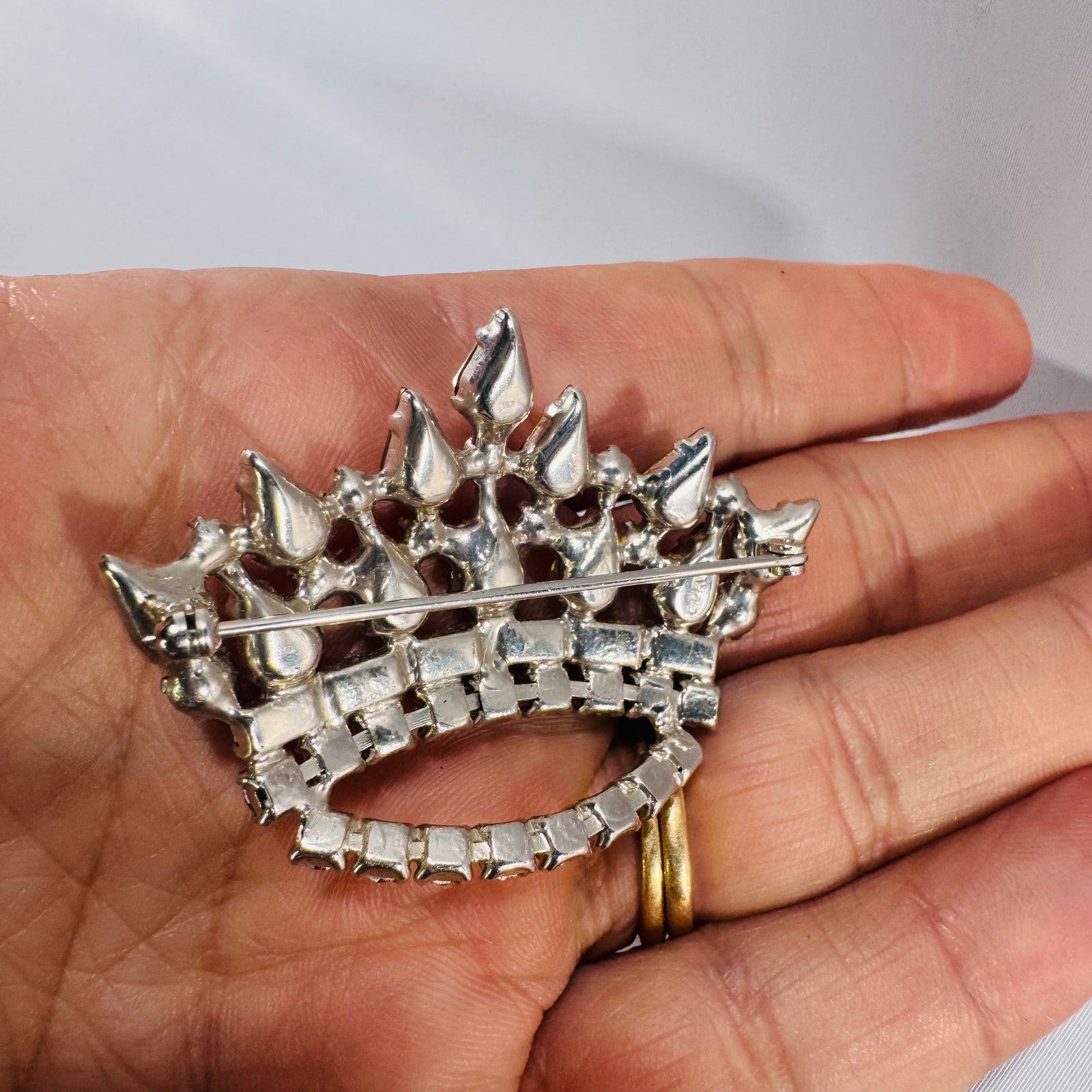 B David Mother's Crown Brooch Vintage Rhinestone Faux Pearl Tiara Pin