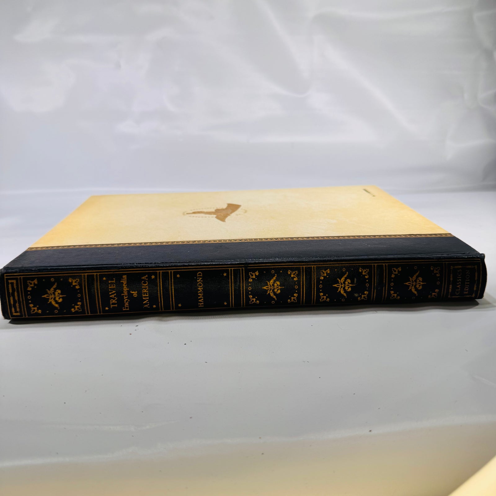 Hammond’s Travel Encyclopedia of America – Classics Edition (1957) Large Vintage Atlas