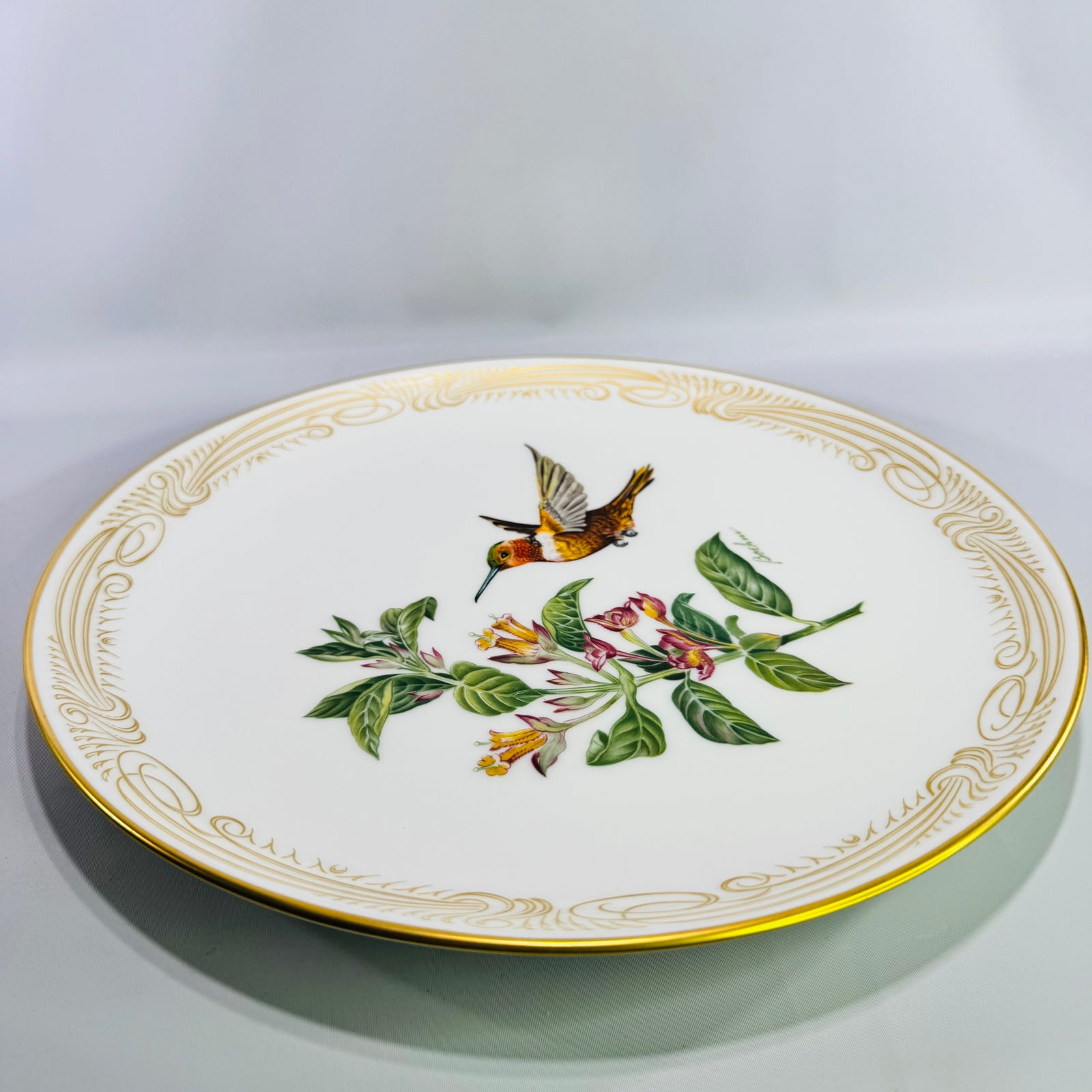 Vintage Edward Marshall Boehm Rufous Flame-Bearer Hummingbird Plate English Bone China 11 Inch Collector Plate