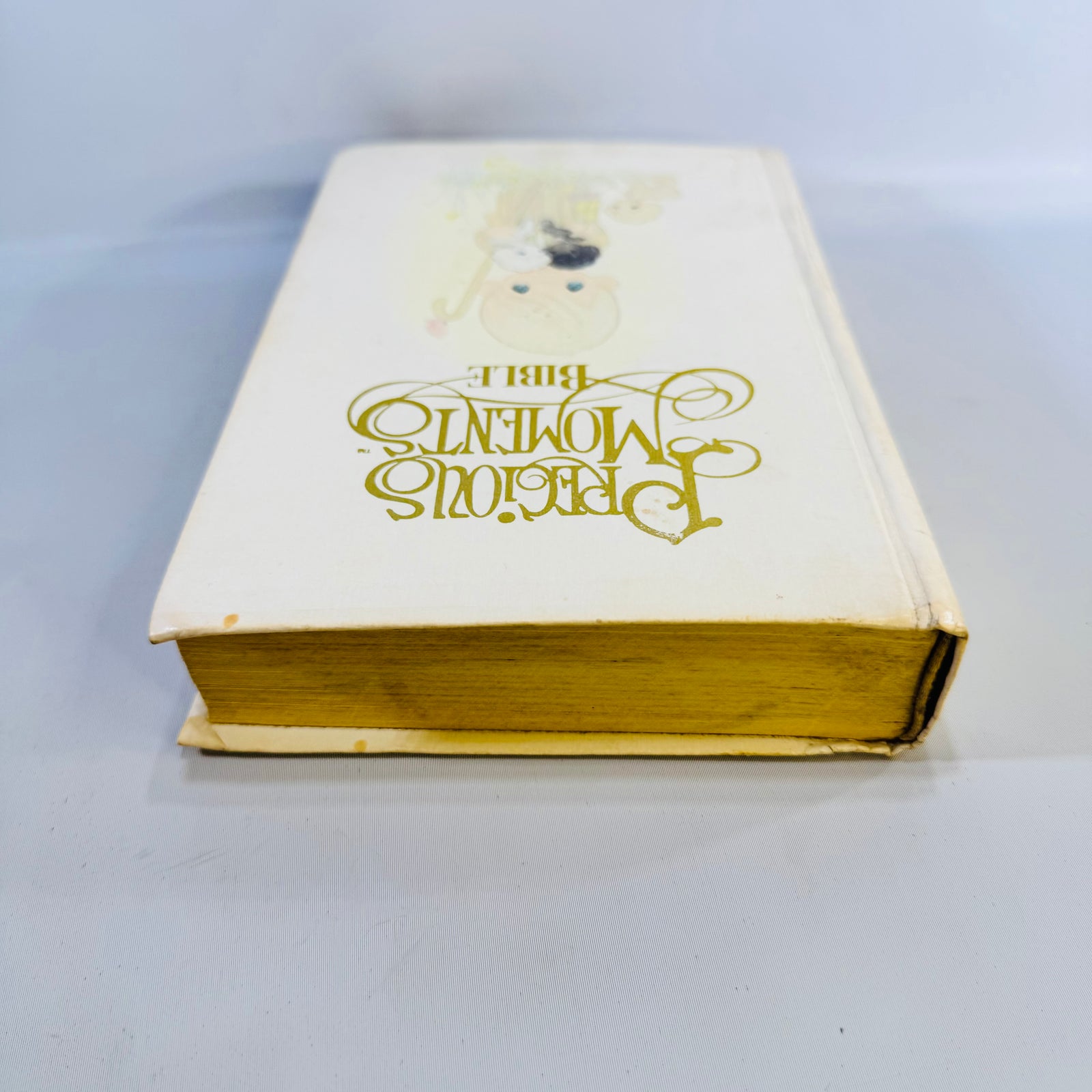 Precious Moments Bible & Praying Boy Cross Set 1980s Illustrated Keepsake Bible with Pewter Finish Wall Cross First Communion
