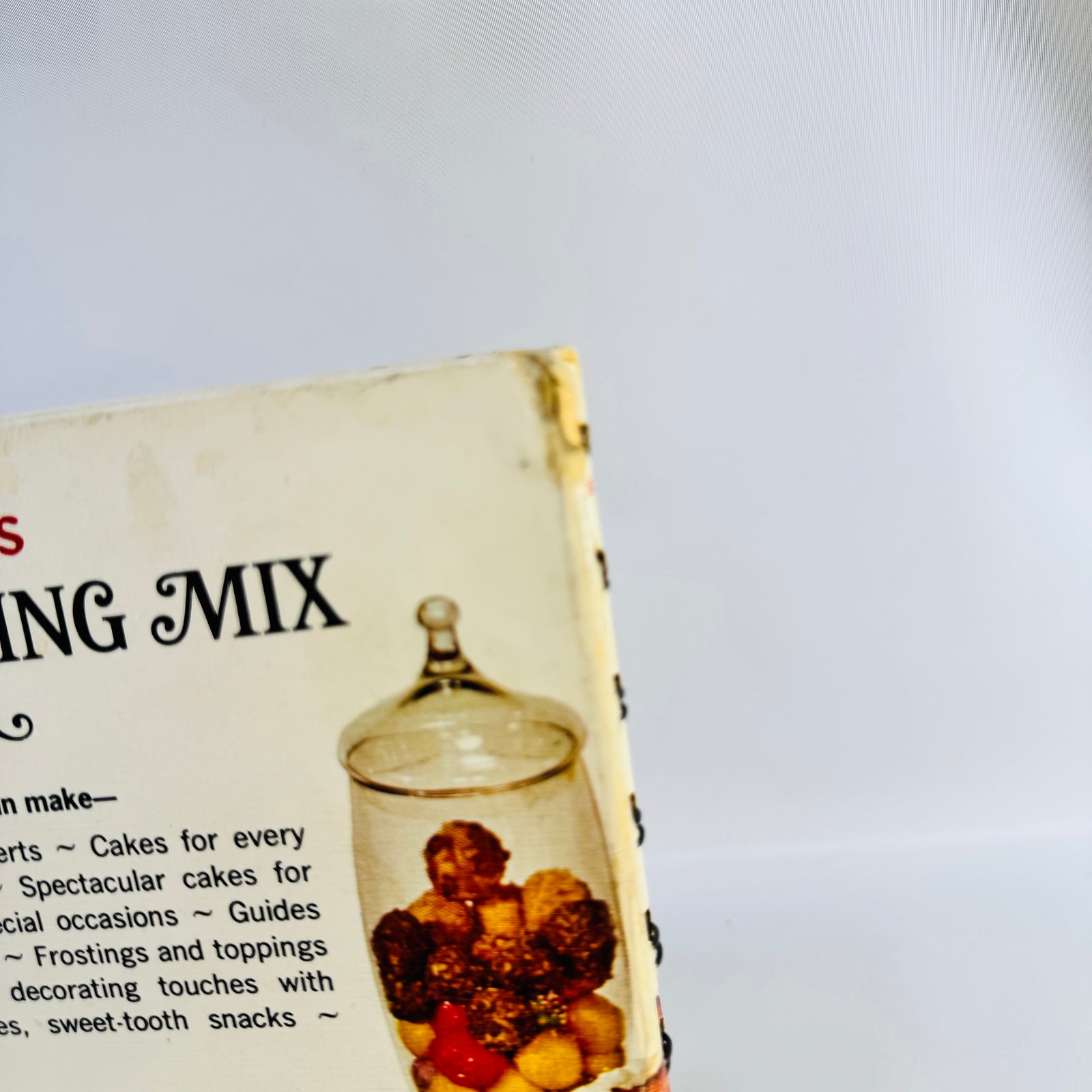 Betty Crocker's Cake and Frosting Mix Cookbook 1966 First Edition First Printing Golden Press Vintage Hardcover