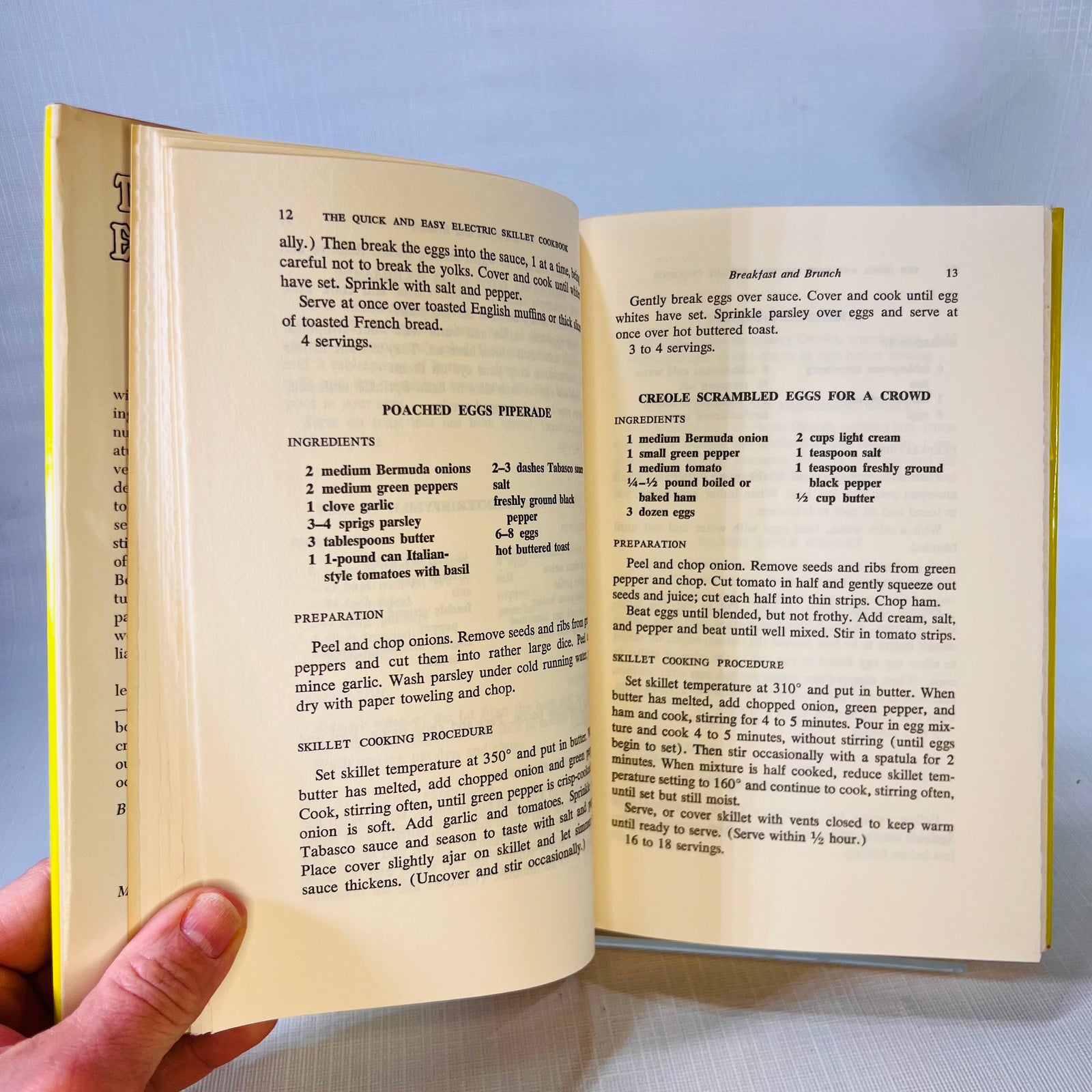 The Quick and Easy Electric Skillet Cookbook by Ceil Dyer 1969 Hawthorn Books Inc.