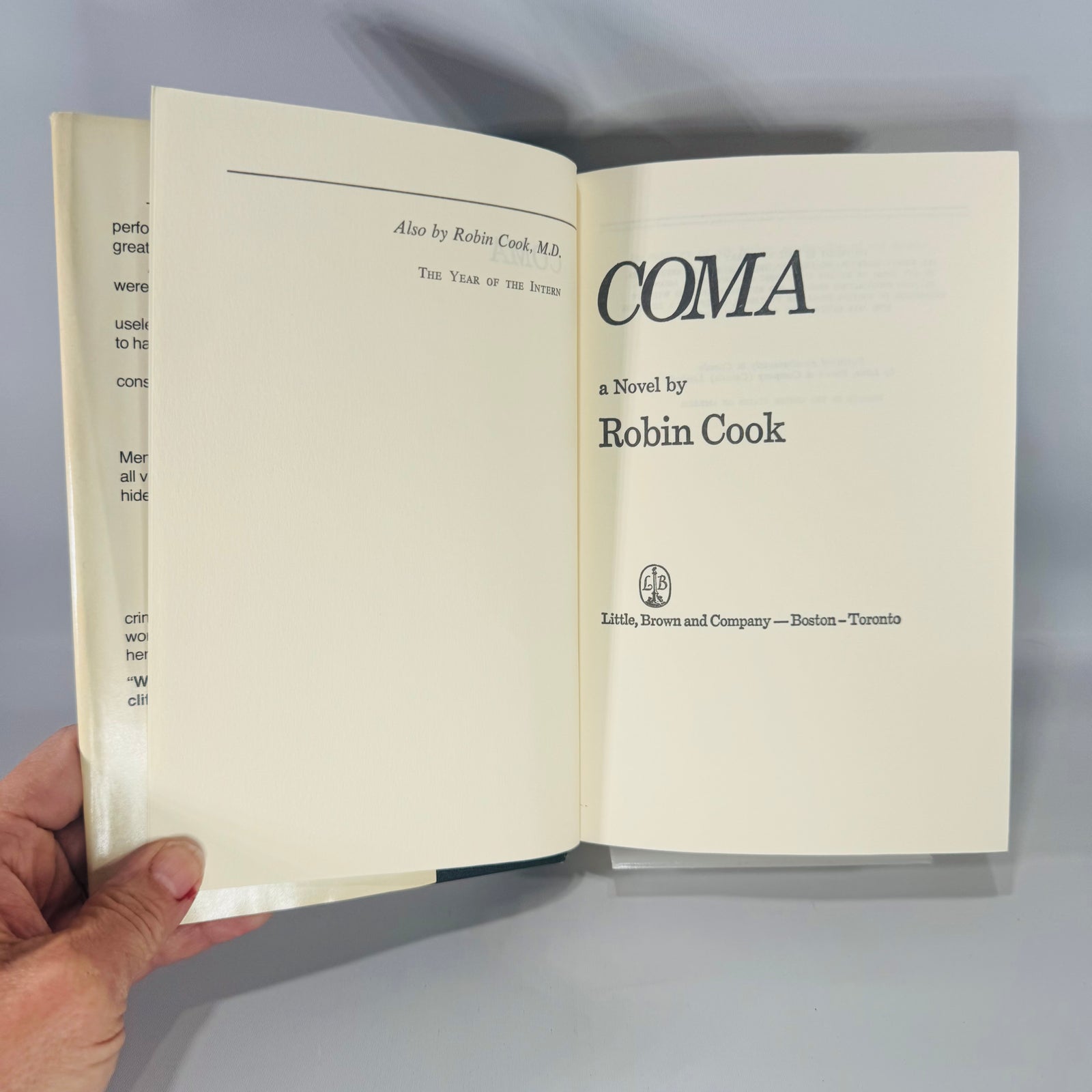 Coma by Robin Cook (1977) | Book Club Edition | Medical Thriller