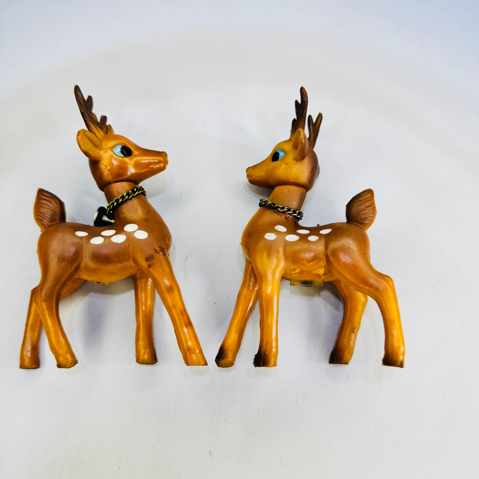 Vintage Soft Plastic Swivel Head Reindeer Pair 4 Inch Spotted Christmas Deer