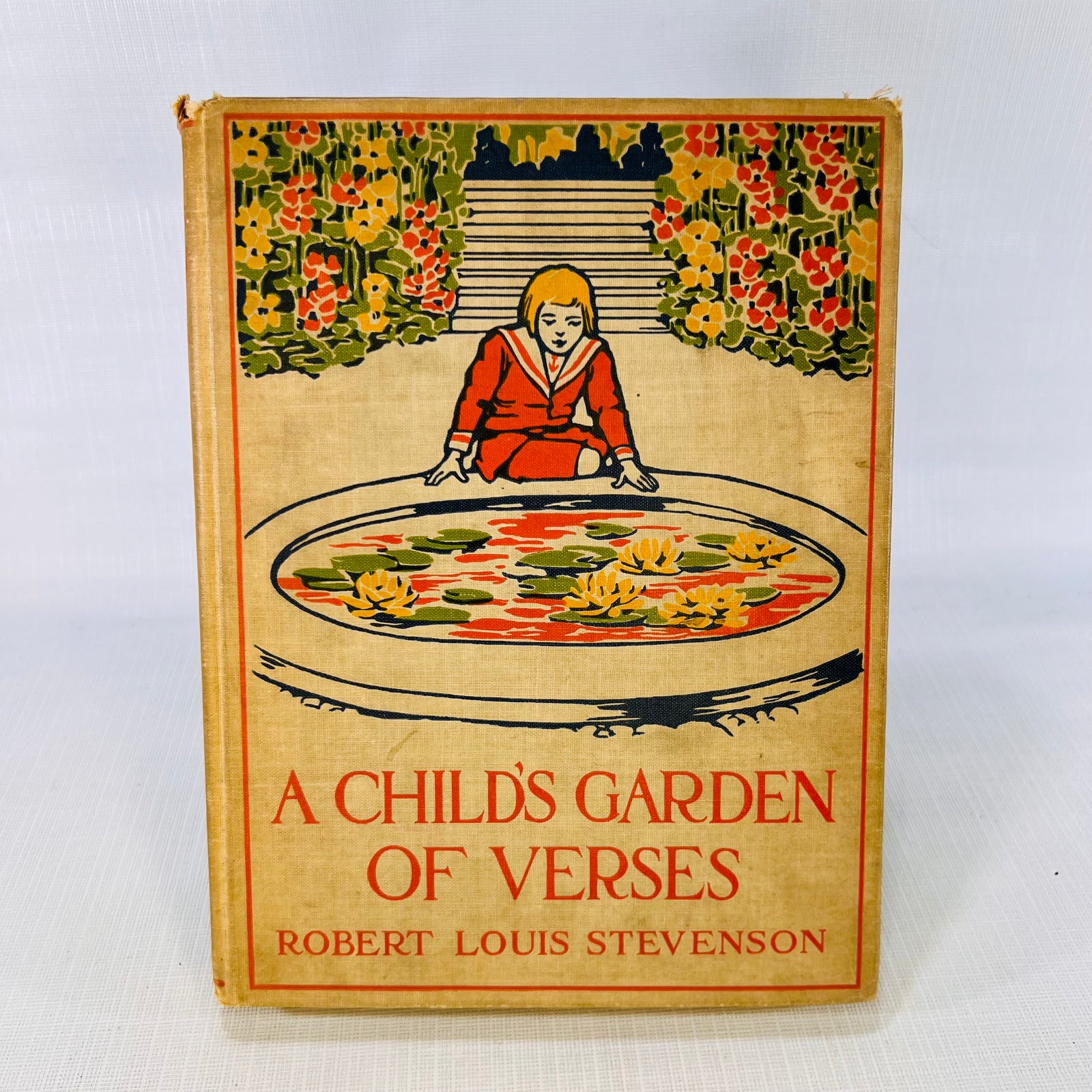 A Child's Garden of Verses by Robert Louis Stevenson Henry Altemus Company