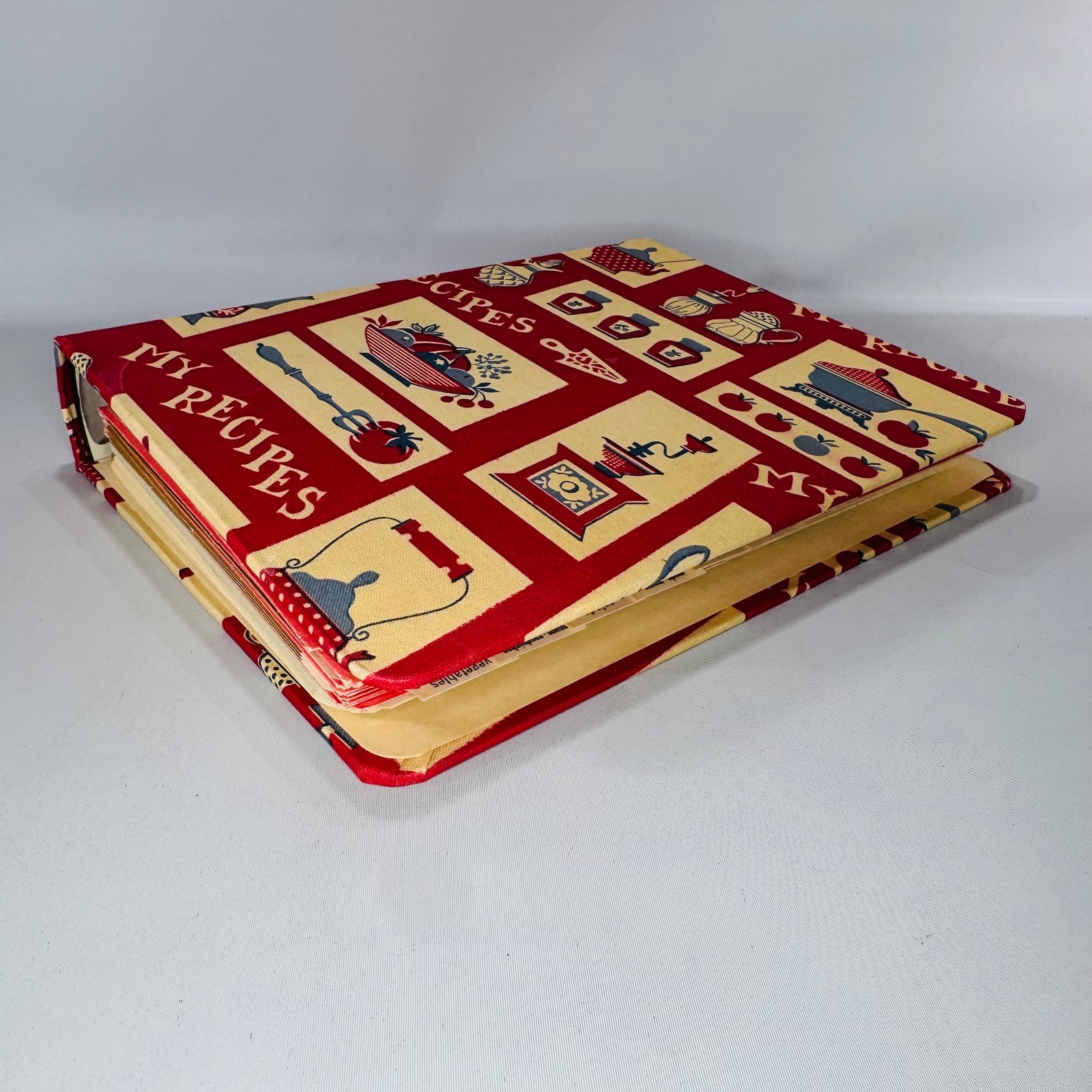 Vintage Kitchen Organizer — My Recipes 3-Ring Recipe Binder—National Blank Book Co. | Tab Dividers, Envelopes, Vintage Kitchen Organizer