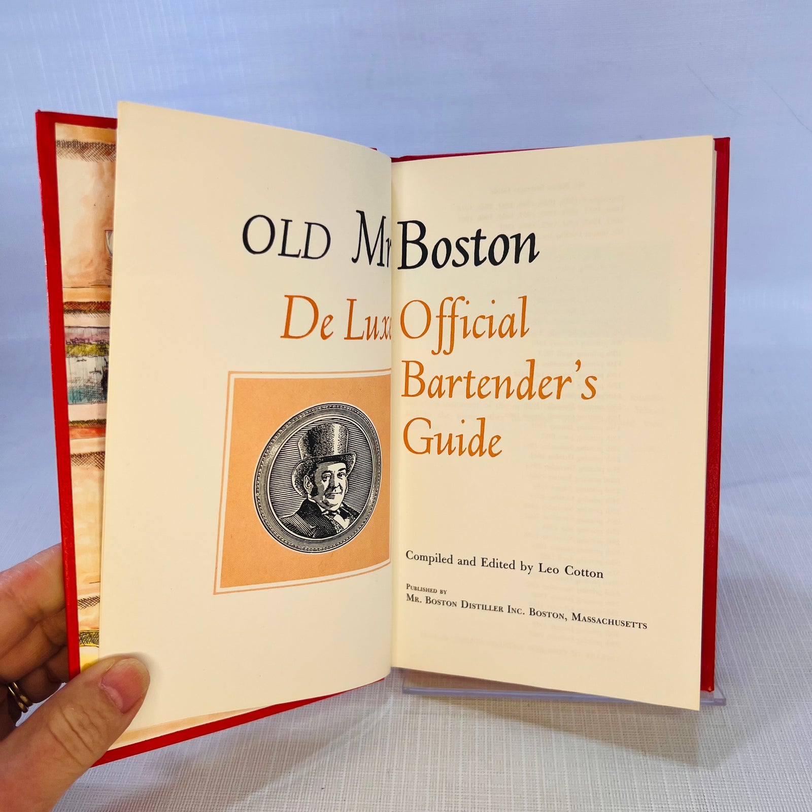 Old Mr. Boston Deluxe Official Bartenders Guide by Mr. Boston Distillers Corp 1967 Vintage Drink Recipe Book