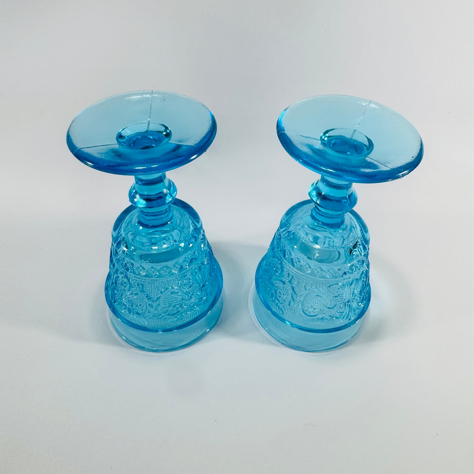 L G Wright Westward Ho Wine Glasses Blue Pioneer Pattern Stemmed Pair
