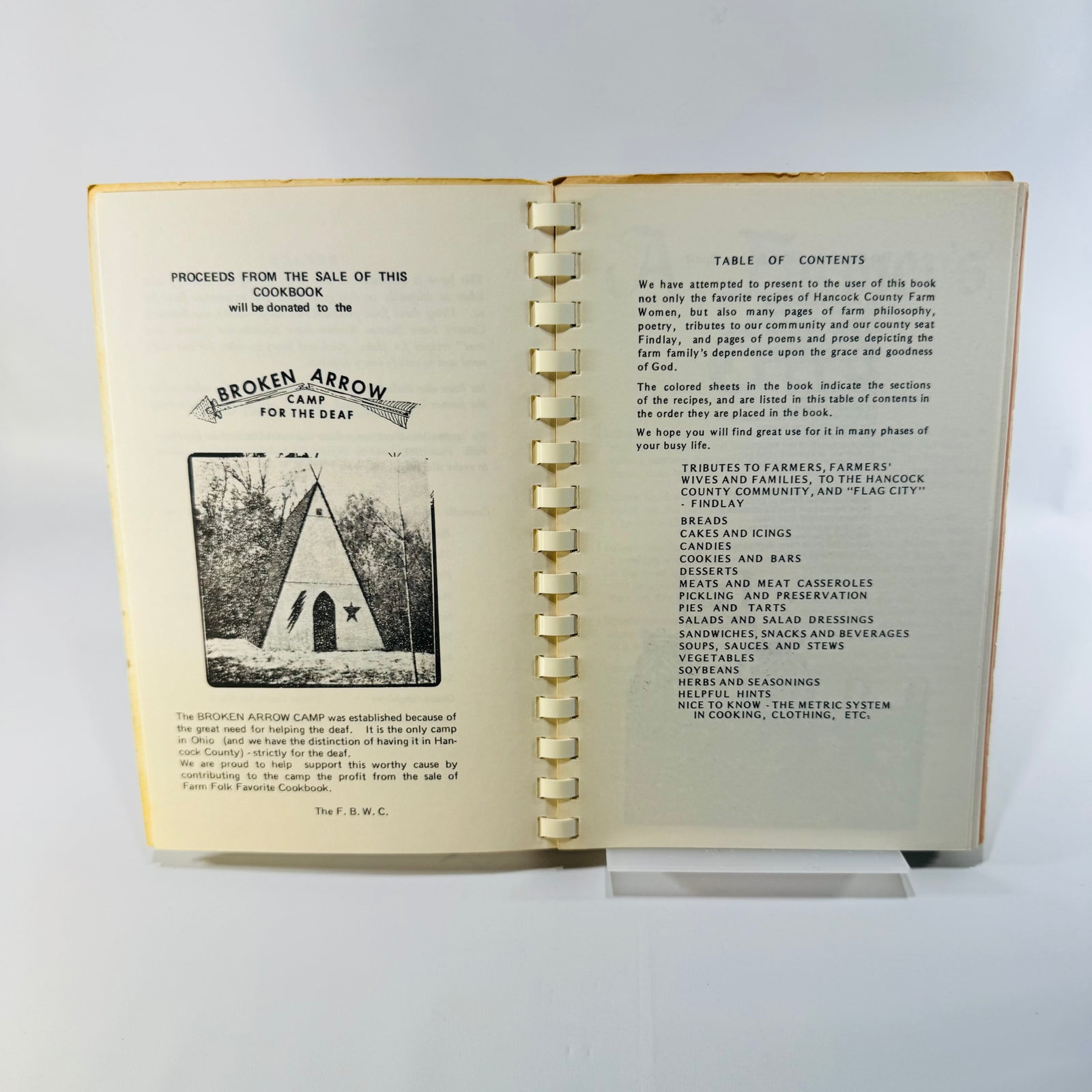 Farmfolk Favorites of Hancock County Farm Bureau 1977 Second Edition Ohio Cookbook