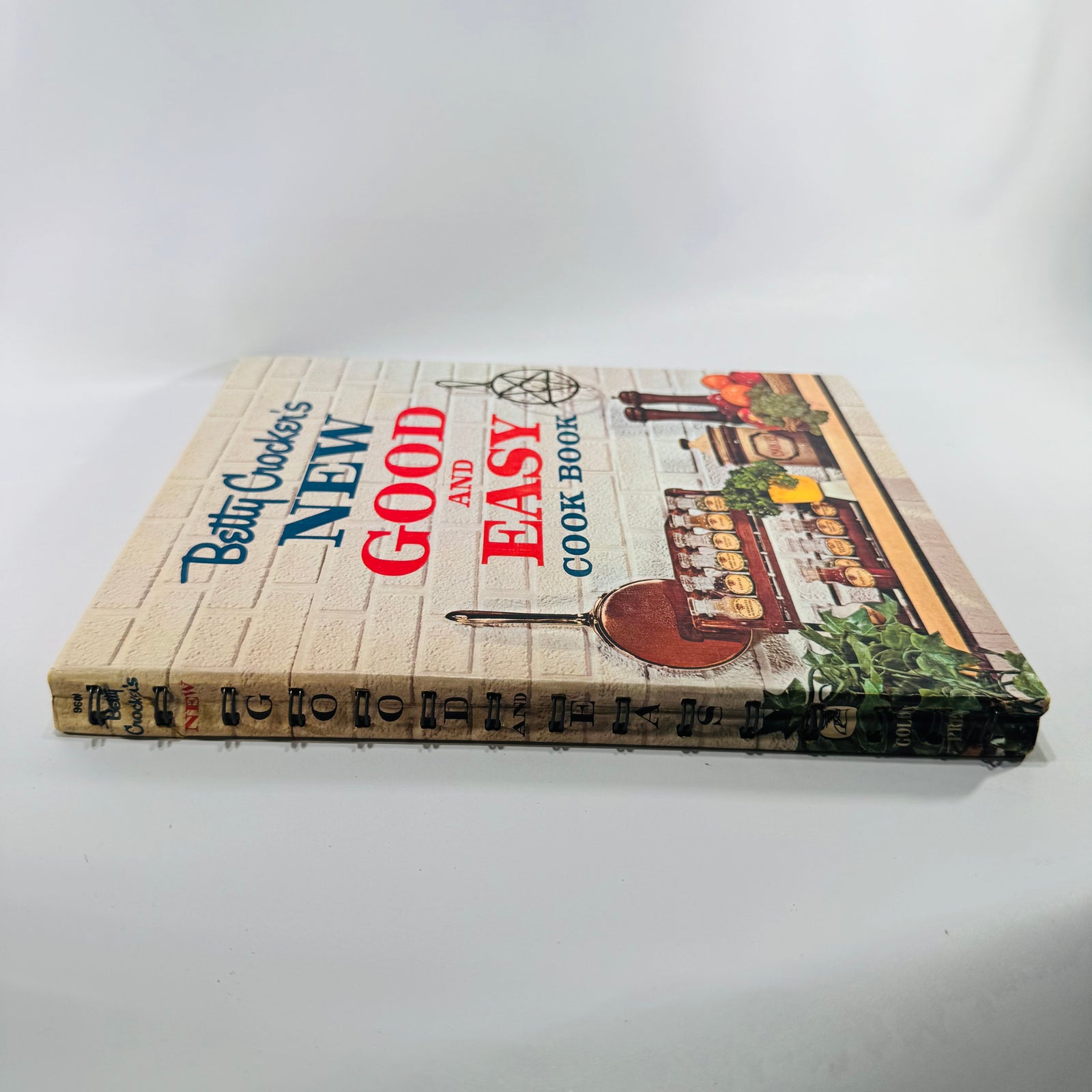 Betty Crocker's New Good and Easy Cook Book 1962 1st Ed 4th Printing Bundle with 2 Pamphlets