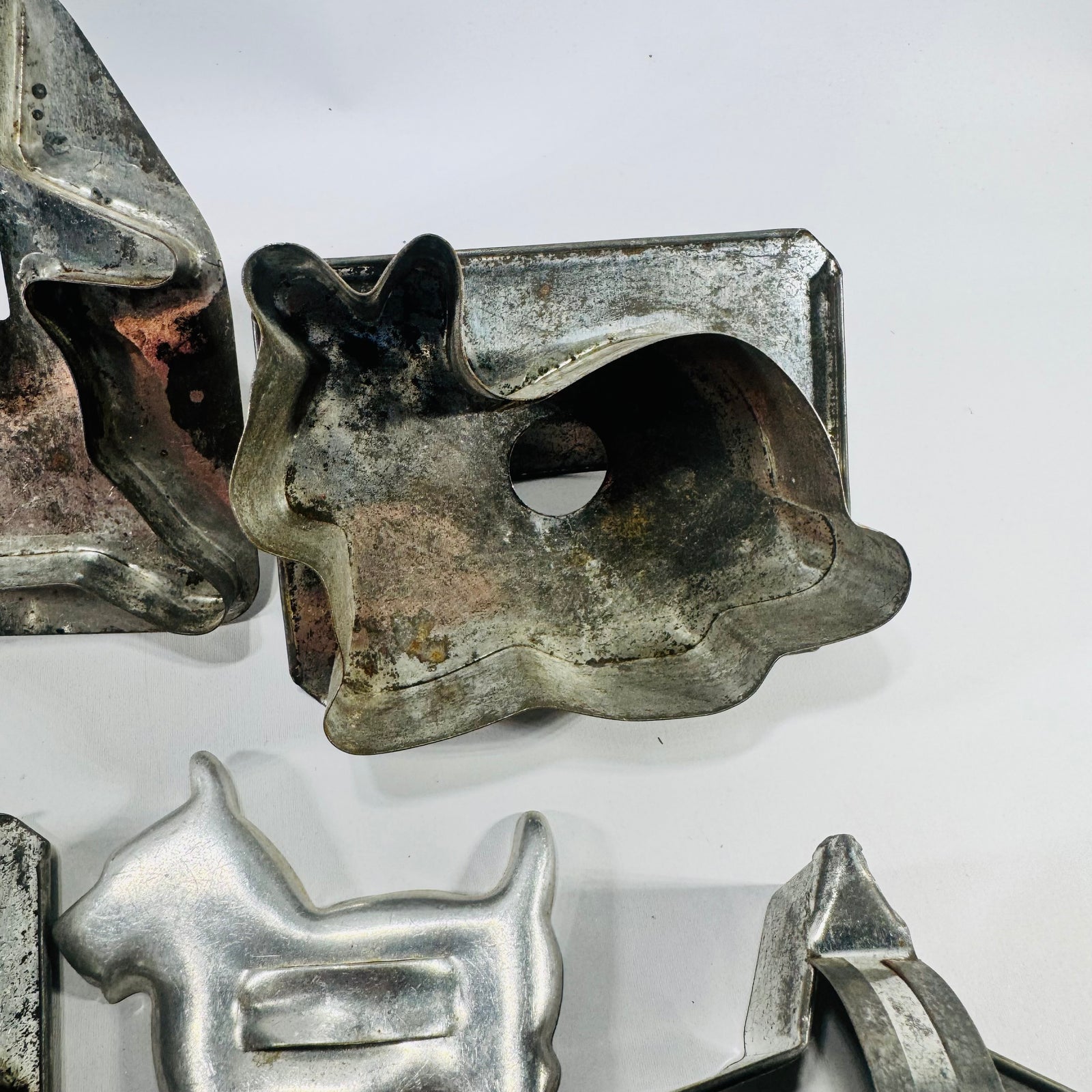 Antique Tin Cookie Cutters Rabbit Dog Chick Star Reindeer
