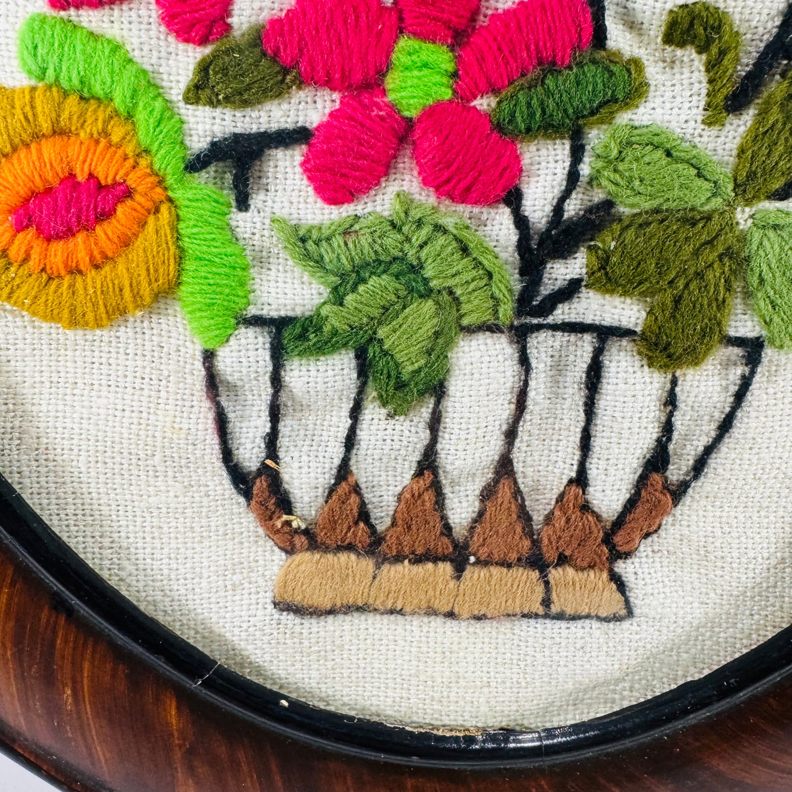 Vintage 1970s Crewel Embroidery Floral Wall Art Oval Frame Pennsylvania Dutch Style Spring Bouquet Needlework