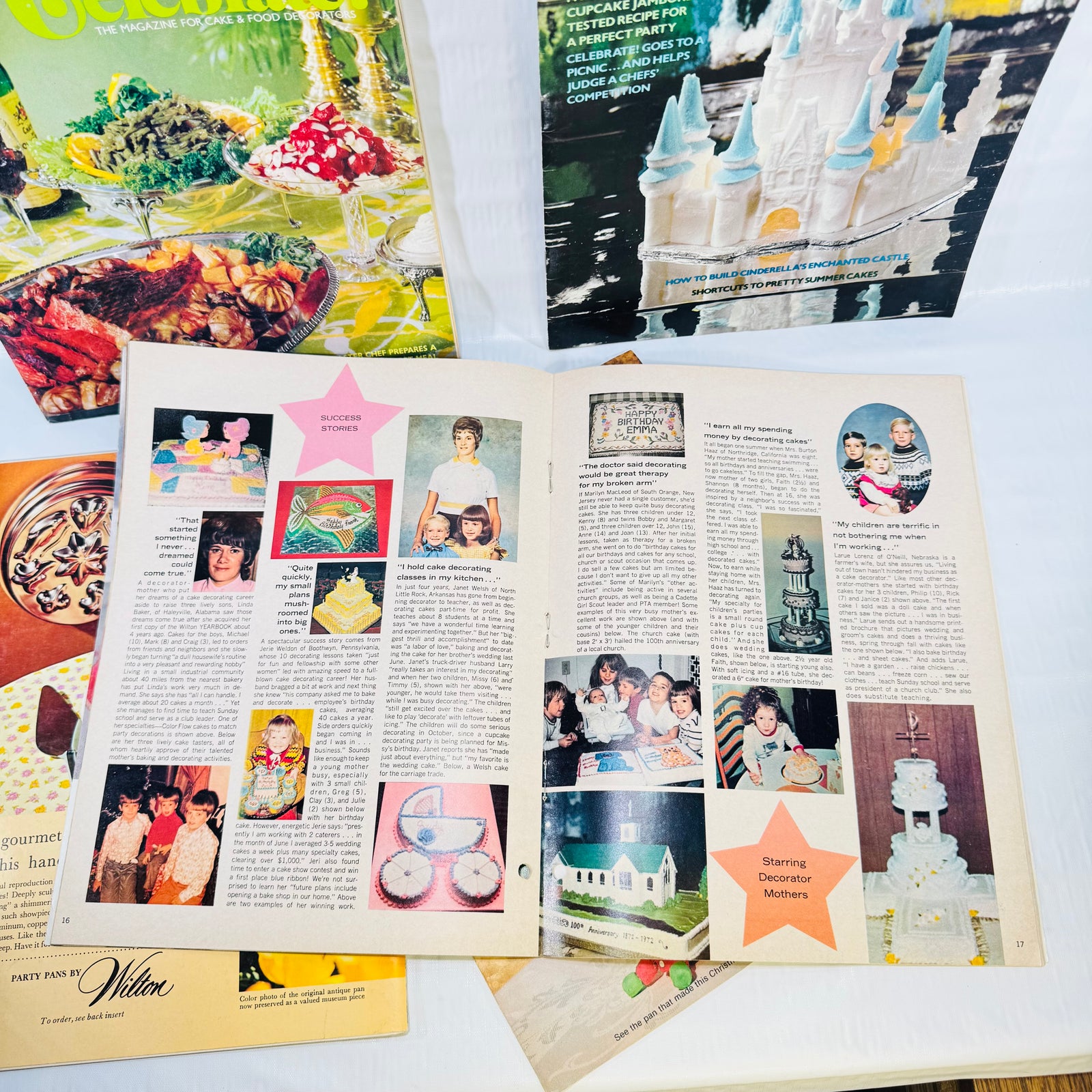 Wilton Celebrate! Magazine 1973 Lot of 5 Cake Decorating Holiday Issues