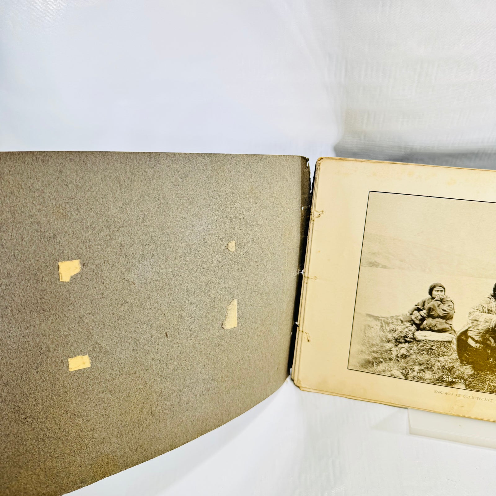 Souvenir of North Western Alaska by O.D. Goetze Circa 1904 Photographic Booklet