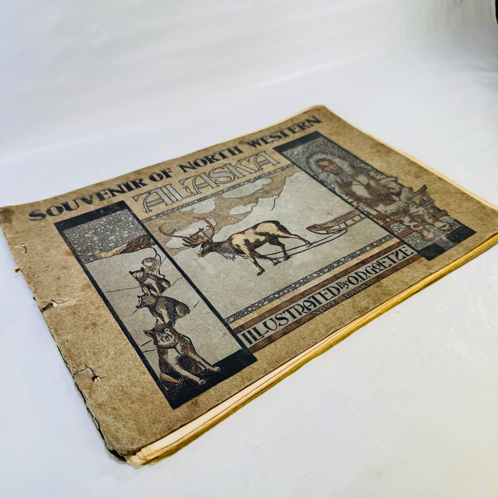 Souvenir of North Western Alaska by O.D. Goetze Circa 1904 Photographic Booklet