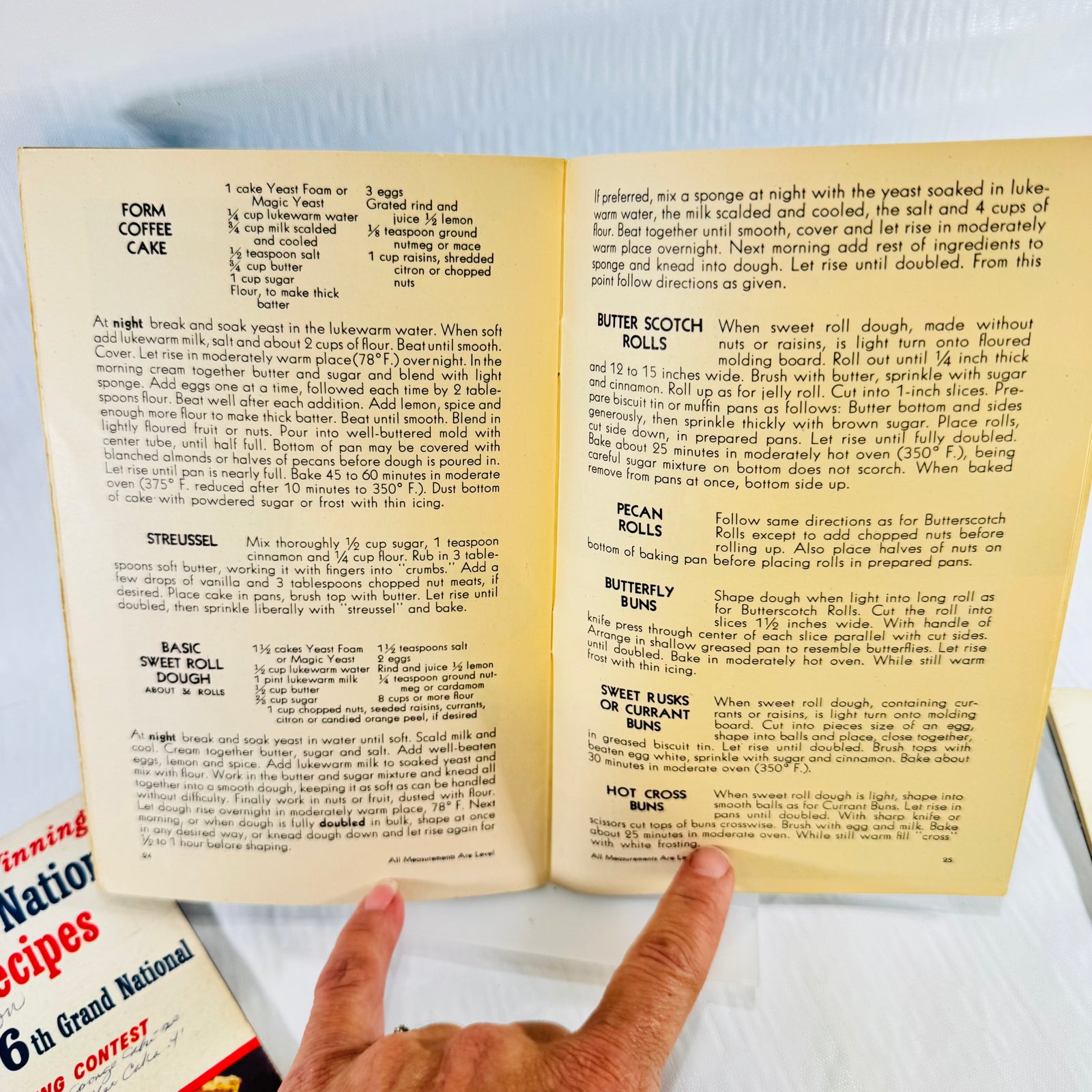 Metropolitan Cook Book 1955 Recipe Pamphlet Bundle with Pillsbury and Art of Making Bread
