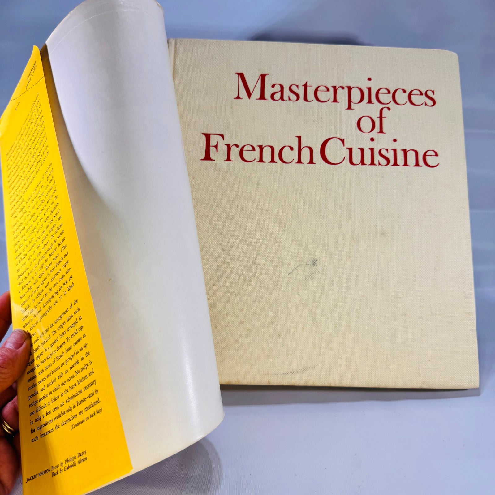 Masterpieces of French Cuisine by Francis Amunategui (1971), Macmillan Company, Hardcover with Dust Jacket