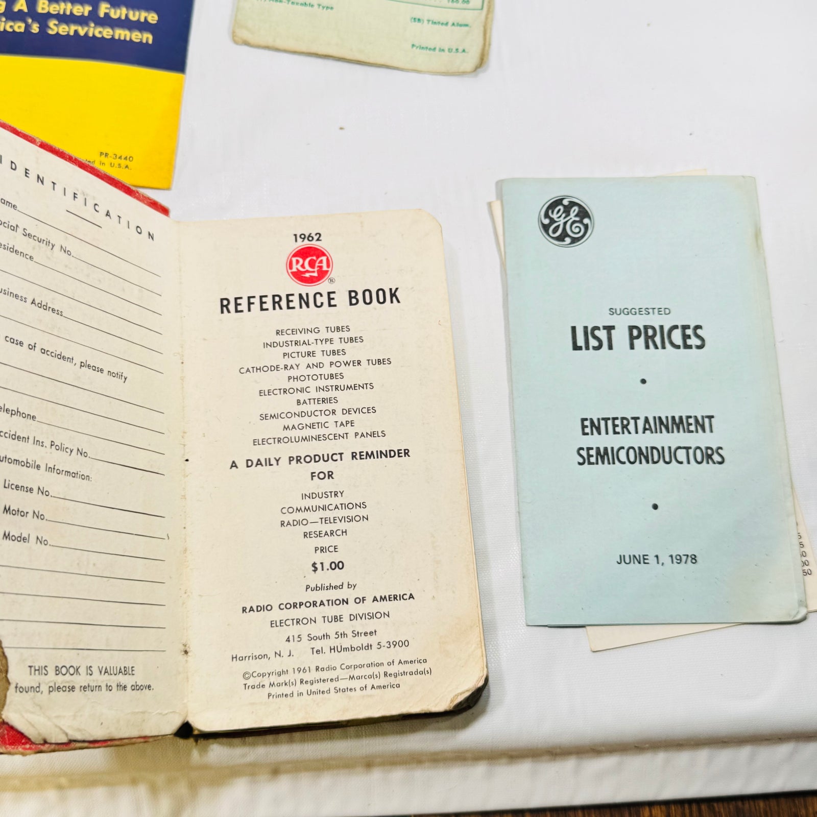 RCA Reference Book 1962 Bundle with Tung-Sol Base Connections, Philco, PACO and Cornell-Dubilier Radio TV Ephemera