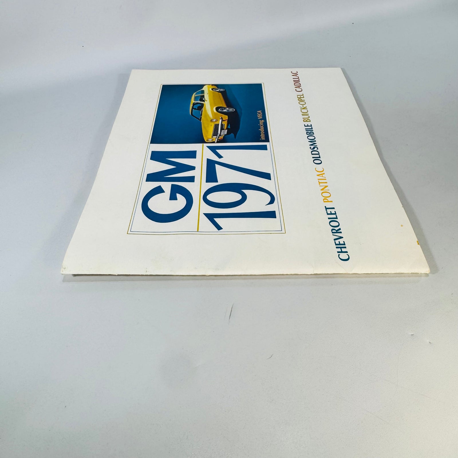 GM 1971 Passenger Cars Brochure — Chevrolet, Pontiac, Oldsmobile, Buick-Opel, Cadillac General Motors | 1971