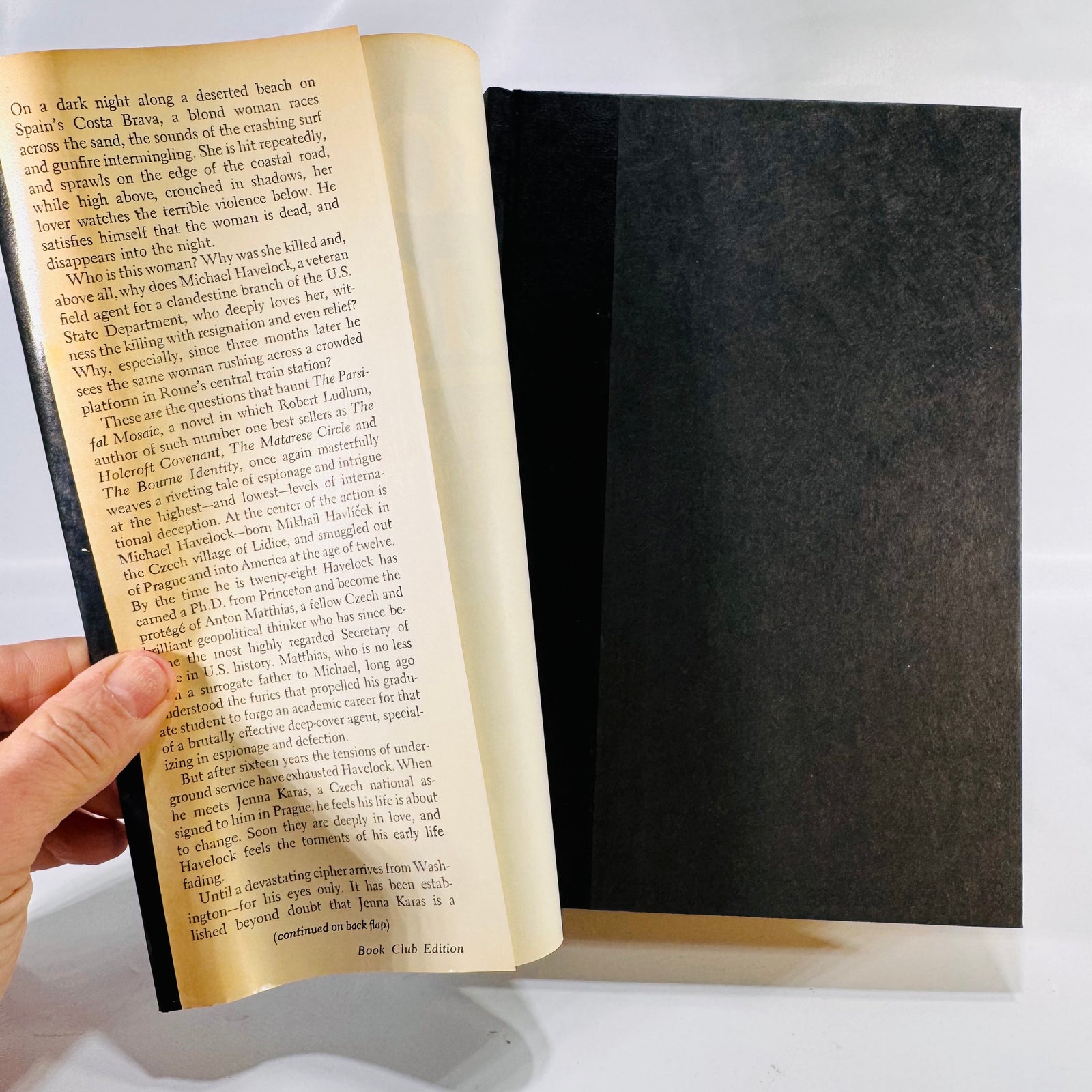 The Parsifal Mosaic by Robert Ludlum (1982) – Vintage Thriller