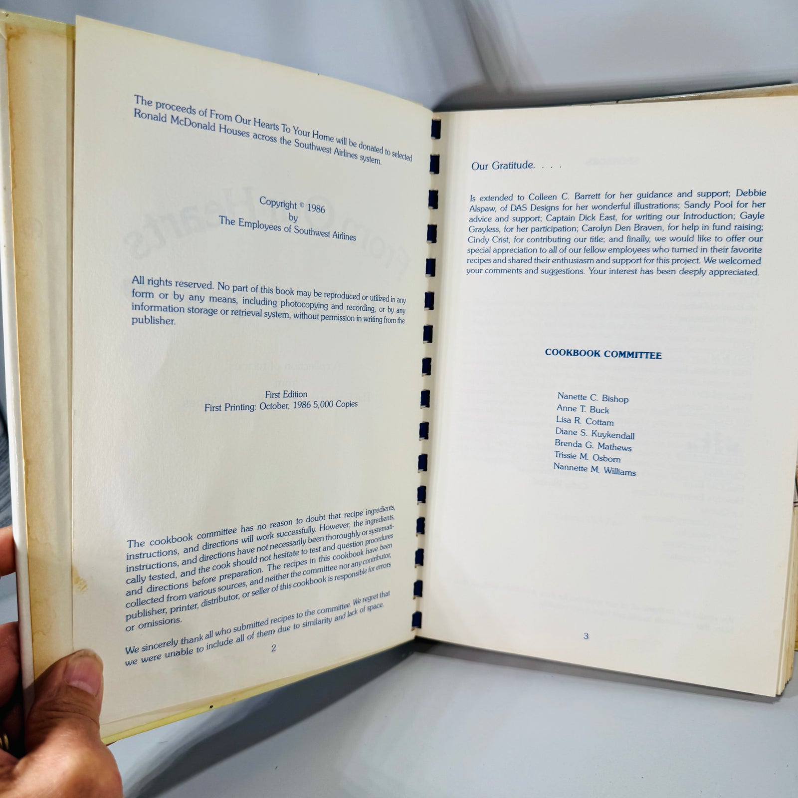 Southwest Airlines & Valparaiso University Guild Community Cookbooks (1972 & 1986) – Vintage Community Recipes Bundle