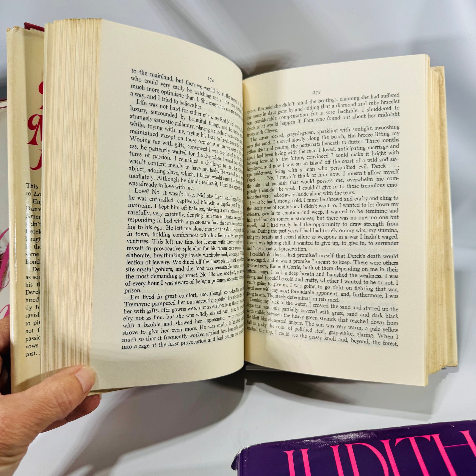 Vintage Women’s Fiction & Historical Romance Bundle (1980s) — Woodiwiss, Krantz, Steel, Wilde | Dust Jackets, Book Club Editions, Women’s Fiction