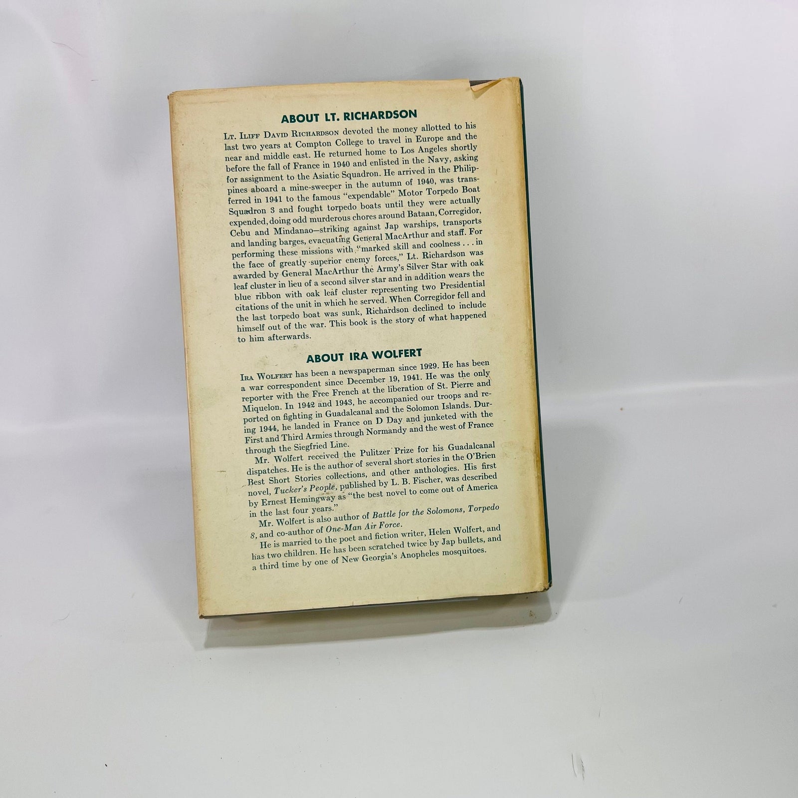 America Guerrilla in the Philippines by Ira Wolfert 1945 Simon & Schuster Vintage Book
