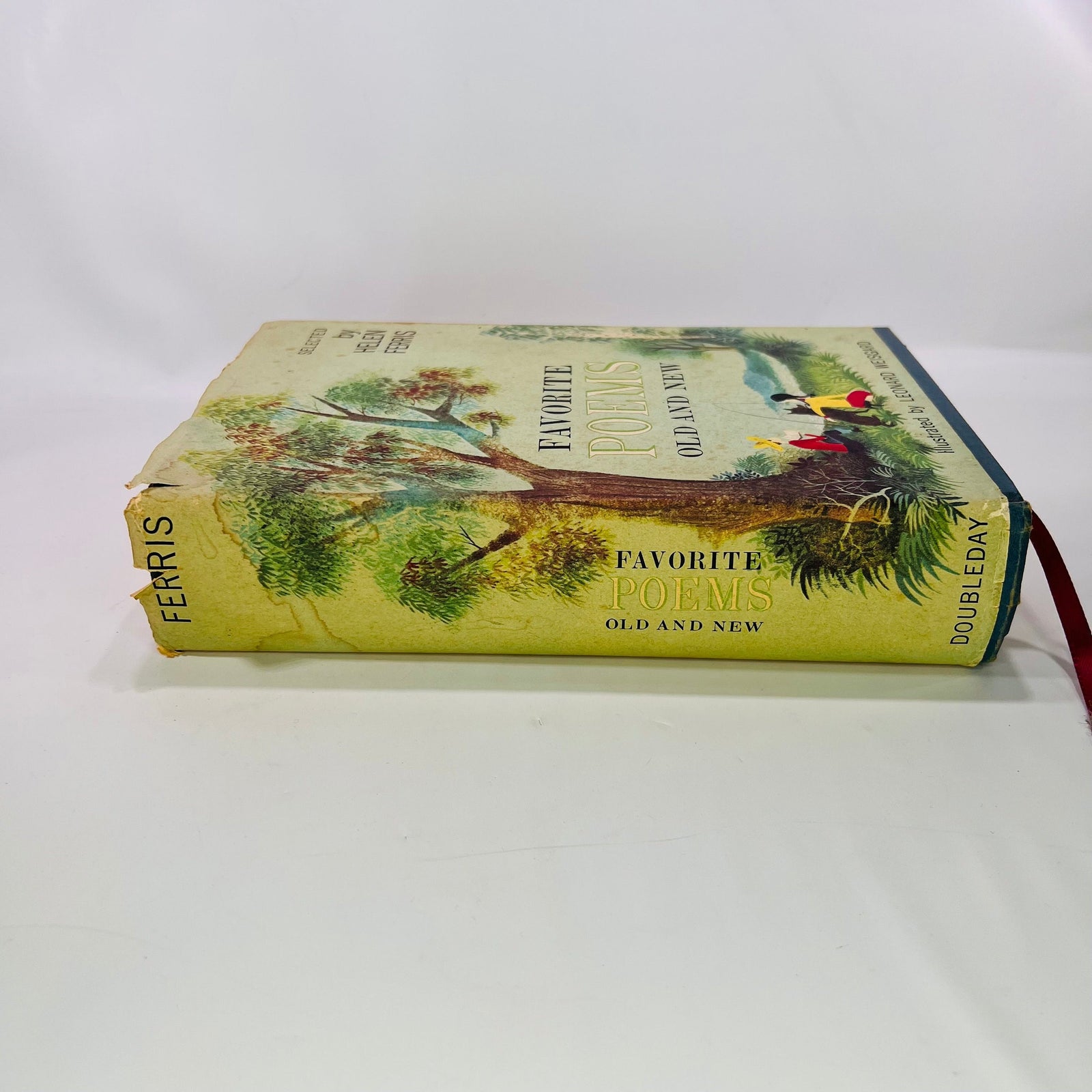 Favorite Poems Old New selected by Helen Ferris 1957 Double Day Co Vintage Book