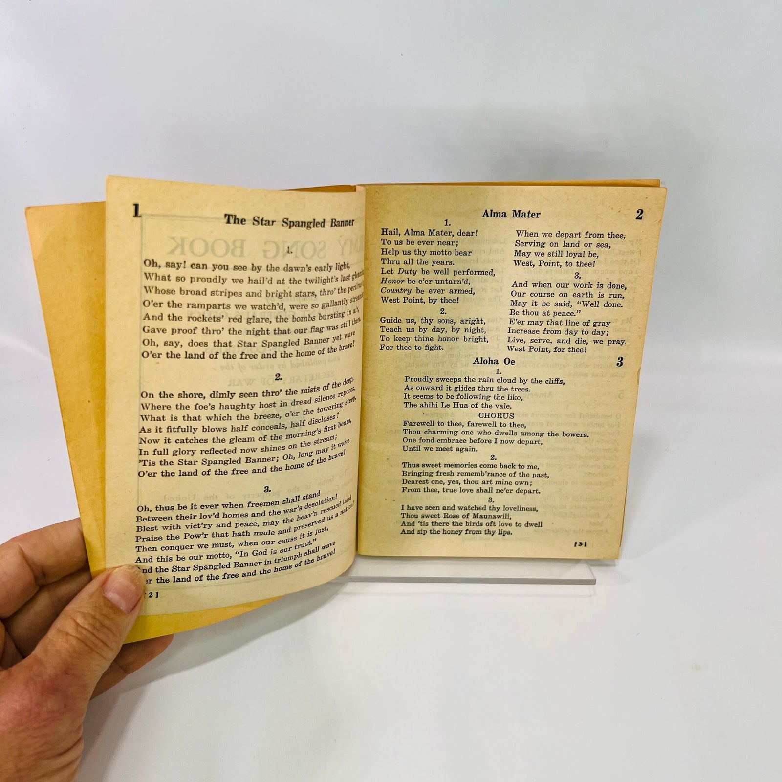 The Star Spangled Banner opening pages, Army Song Book 1941