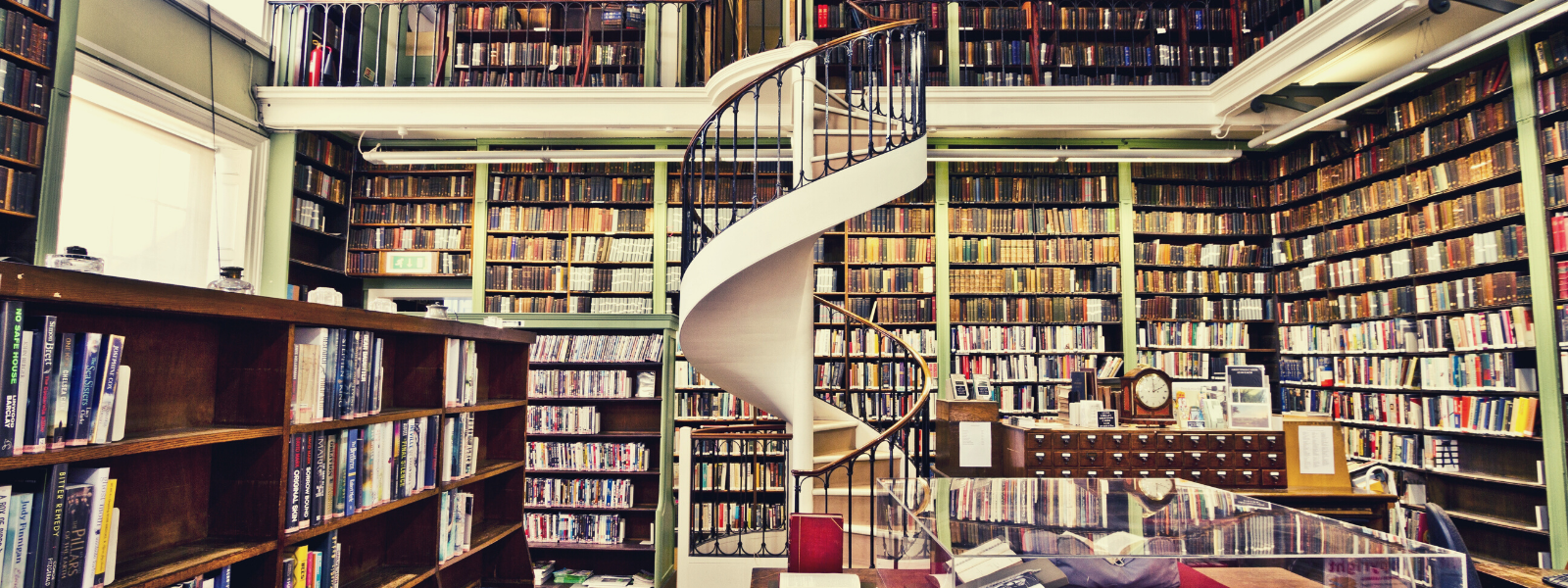 what does your bookshelf say about you-reading vintage