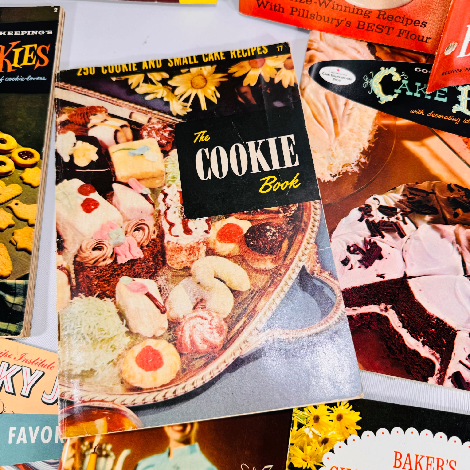 Vintage Cake & Cookie Recipe Pamphlets Pillsbury Good Housekeeping General Foods Kitchens and More