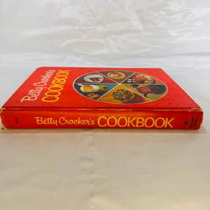 Betty Crocker's Cookbook Red Pie Cover 1972 Golden Press Hardcover