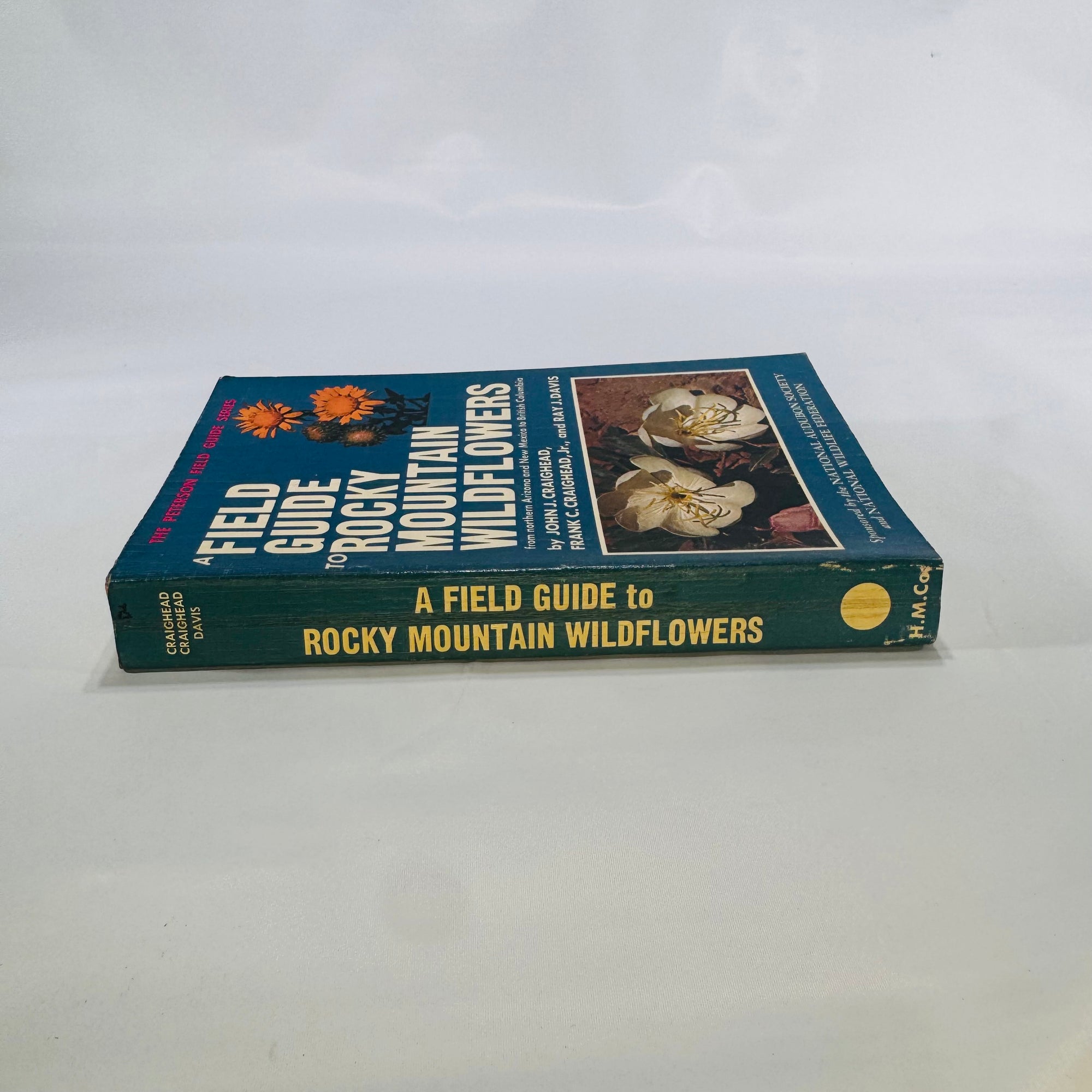 A Field Guide to Rocky Mountain Wildflowers by Craighead, Craighead & Davis (1974), Peterson Field Guides, Paperback