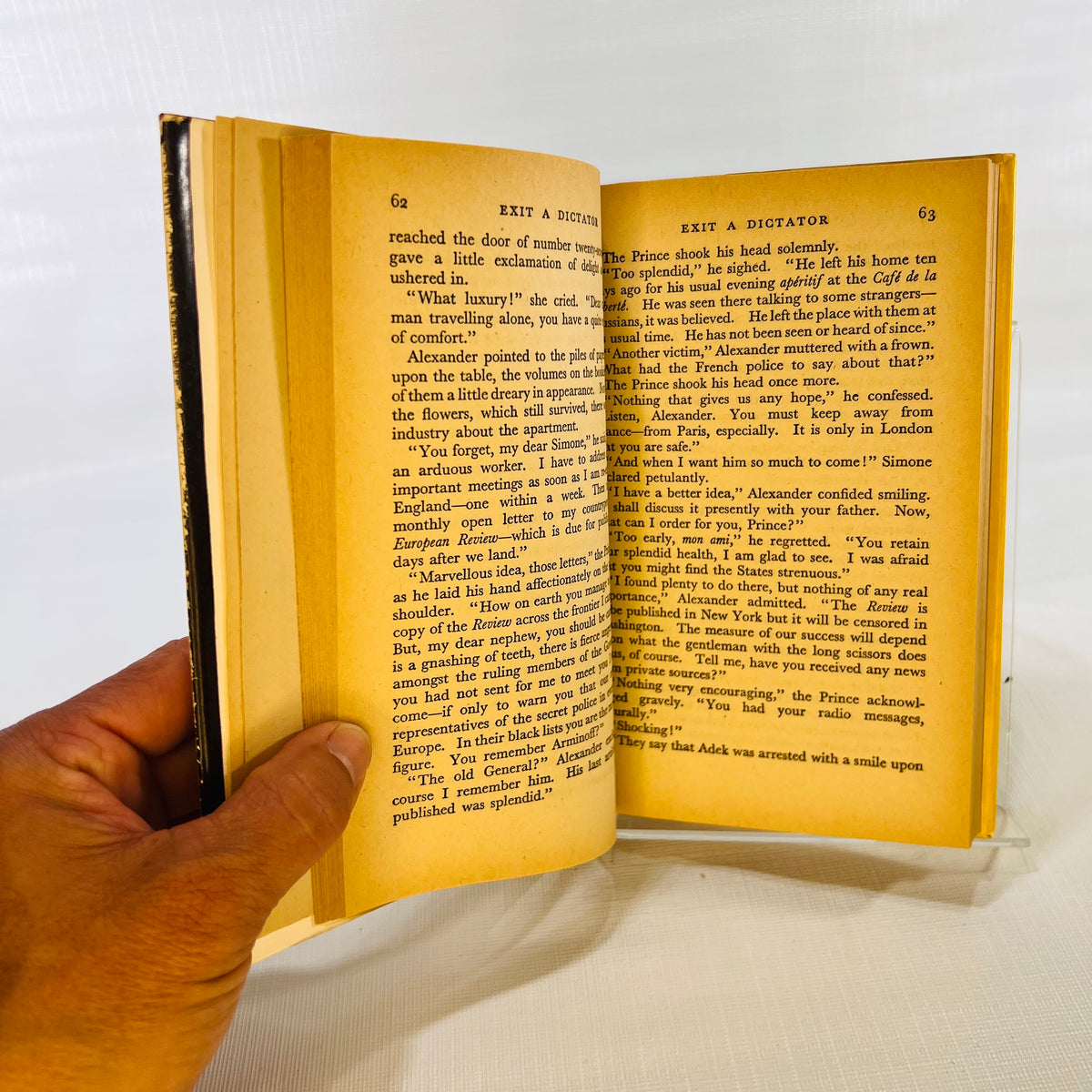 Exit a Dictator by E. Philips Oppenheim 1952 London Hodder and Stroughton