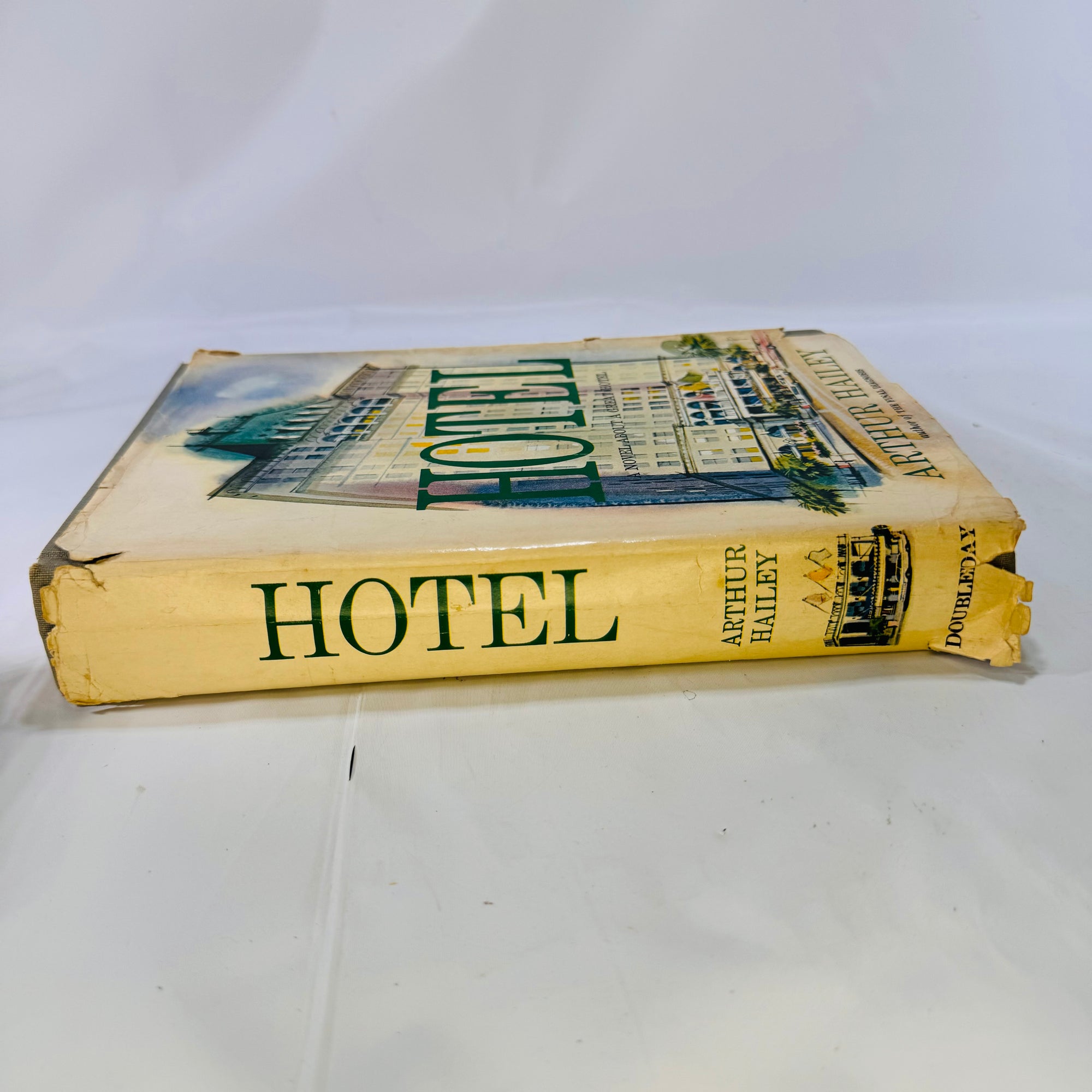 Hotel by Arthur Hailey 1965 Double Day and Company