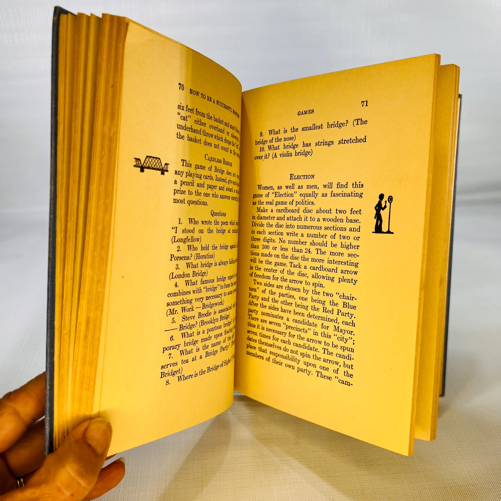 How to Be a Successful Hostess What Every Woman Should Know about Entertaining and Etiquette by Charlotte Clarke 1930 Kenmor Company