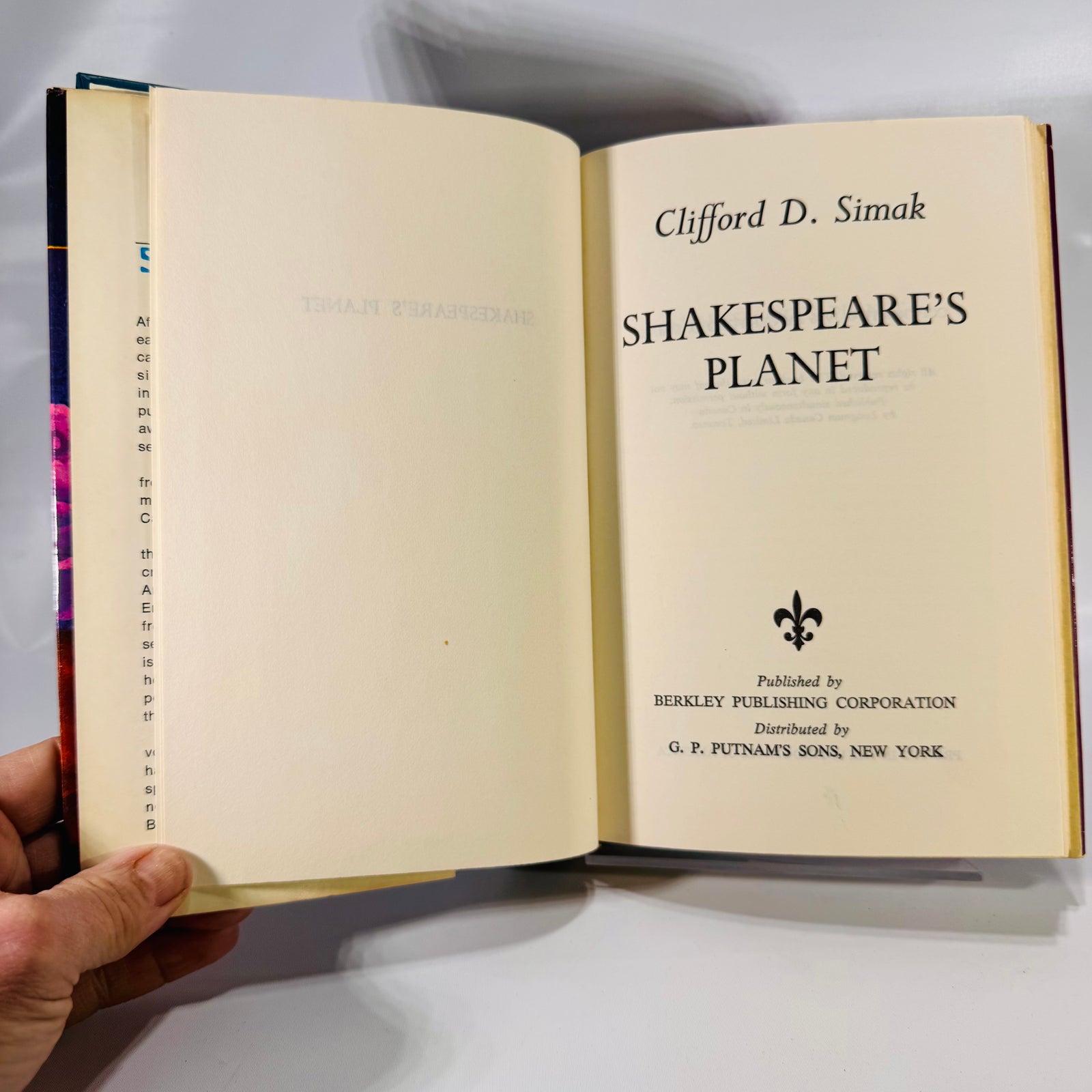 Shakespeare's Planet by Clifford D. Simak 1976 Hardcover Vintage SciFi