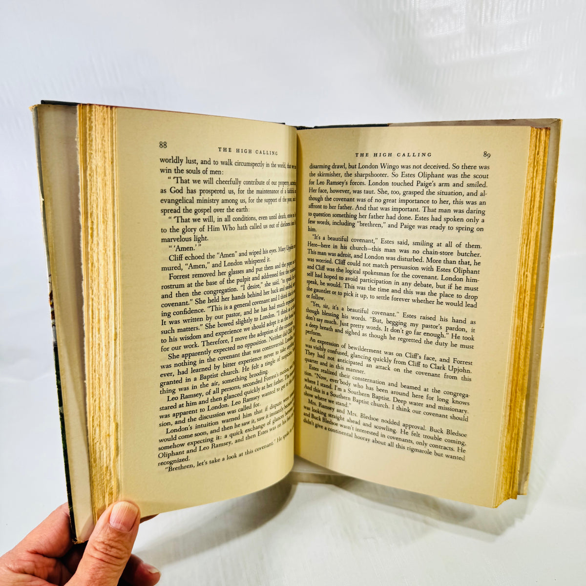 Interior pages 88 and 89