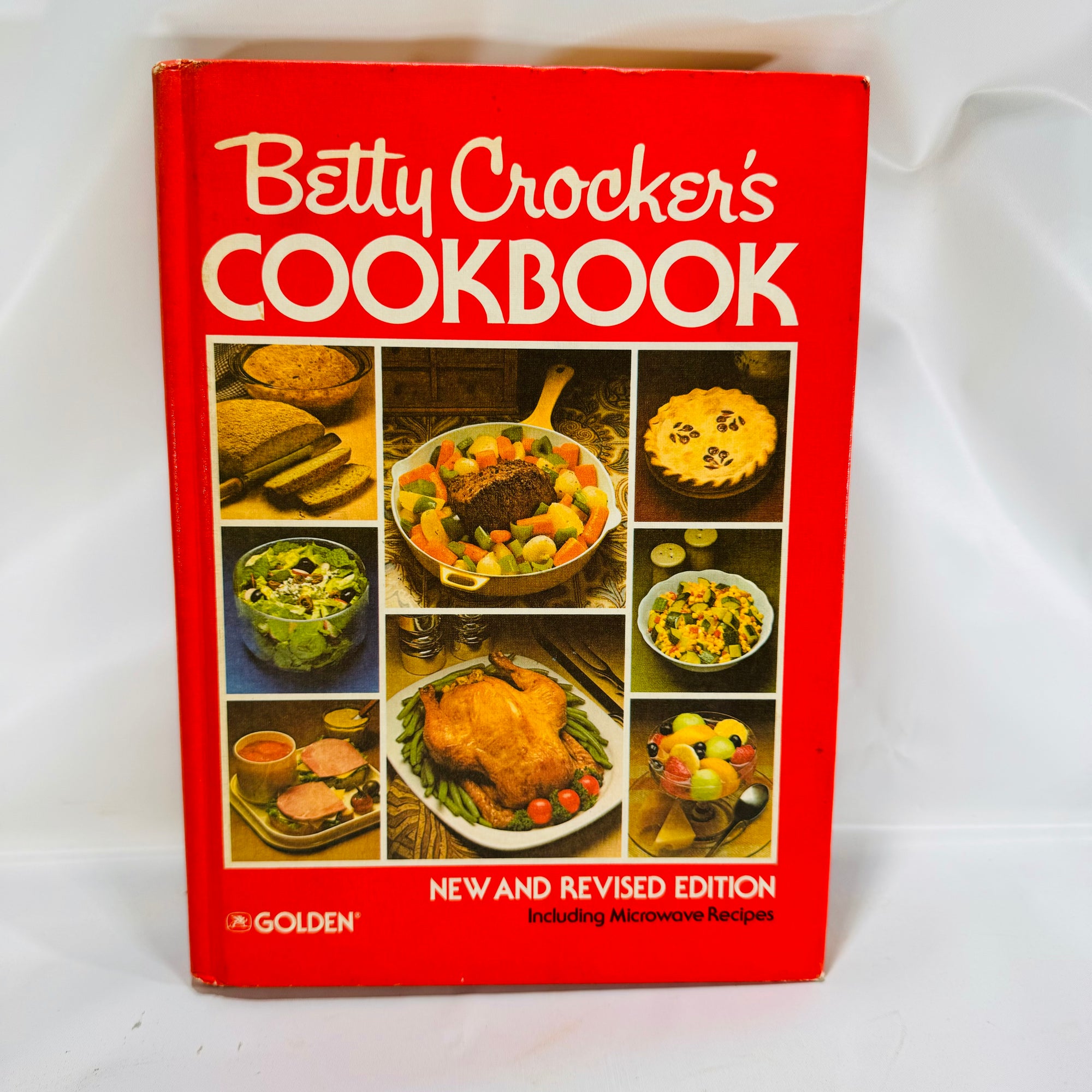 Betty Crocker Cookbook New and Revised Edition including Microwave 1982 General Mills Vintage Recipes Collectable Cooking