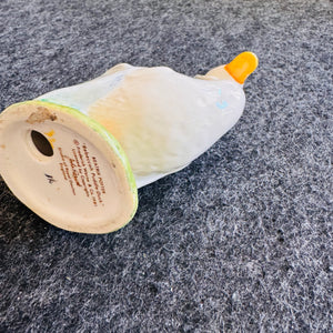 Jemima Puddle-Duck — Beatrix Potter Figurine, Royal Albert (England), 1981, ~3", Gloss Ceramic Gift Ready Charm