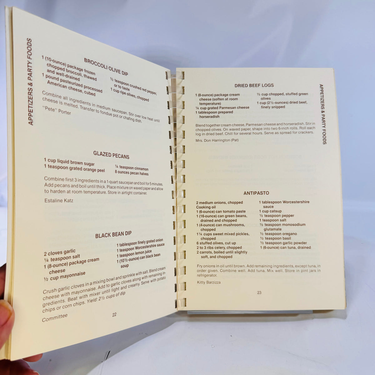 Dixie Delights published by St. Francis Hospital Auxiliary Memphis Tenn. 1983 Wimmer Cookbooks Spiral Cookbook